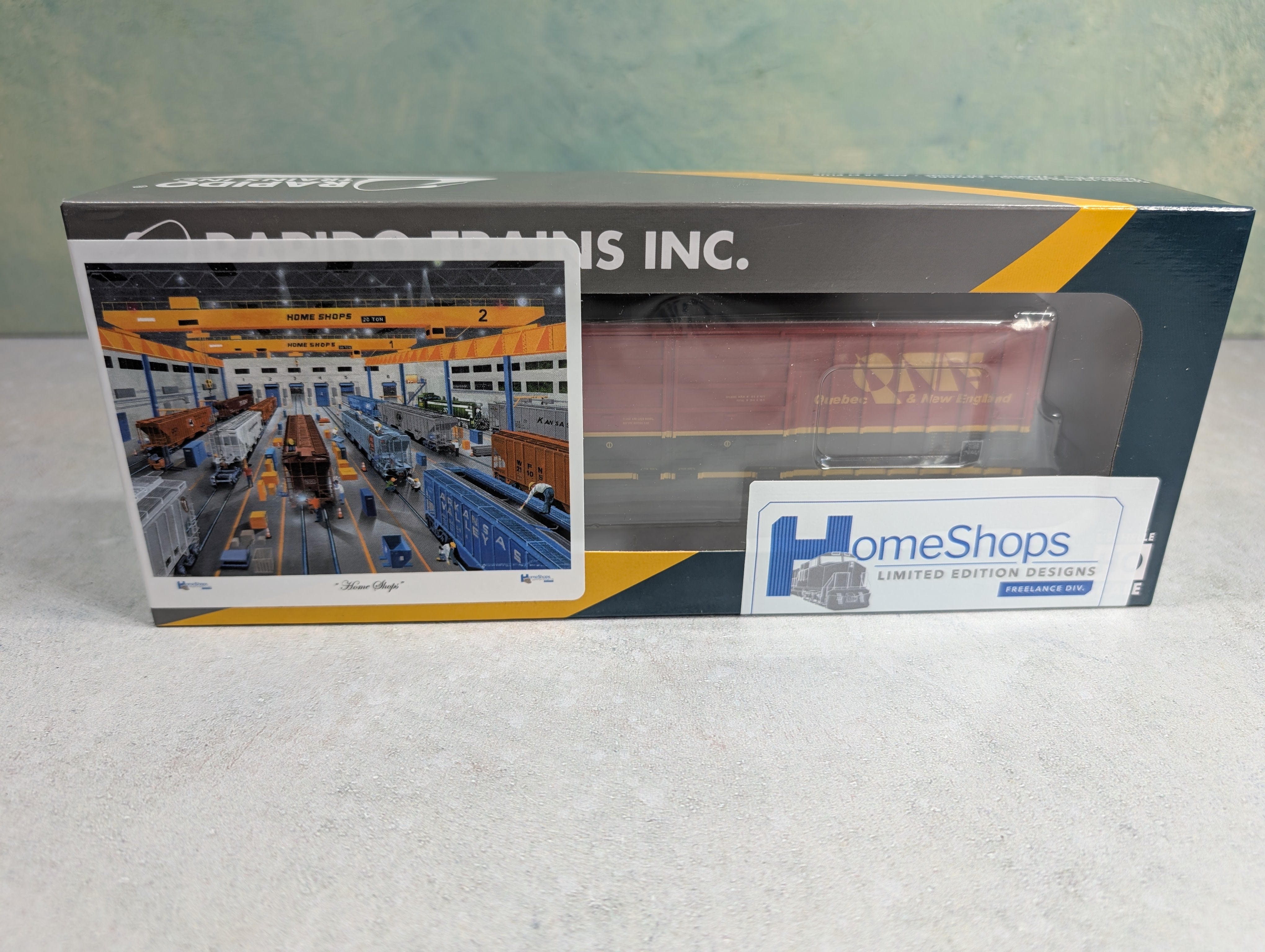 Rapido HFB-030-002 HO Scale PC&F 5258 DD 50' Boxcar Quebec & New England QNE #572045 Home Shops