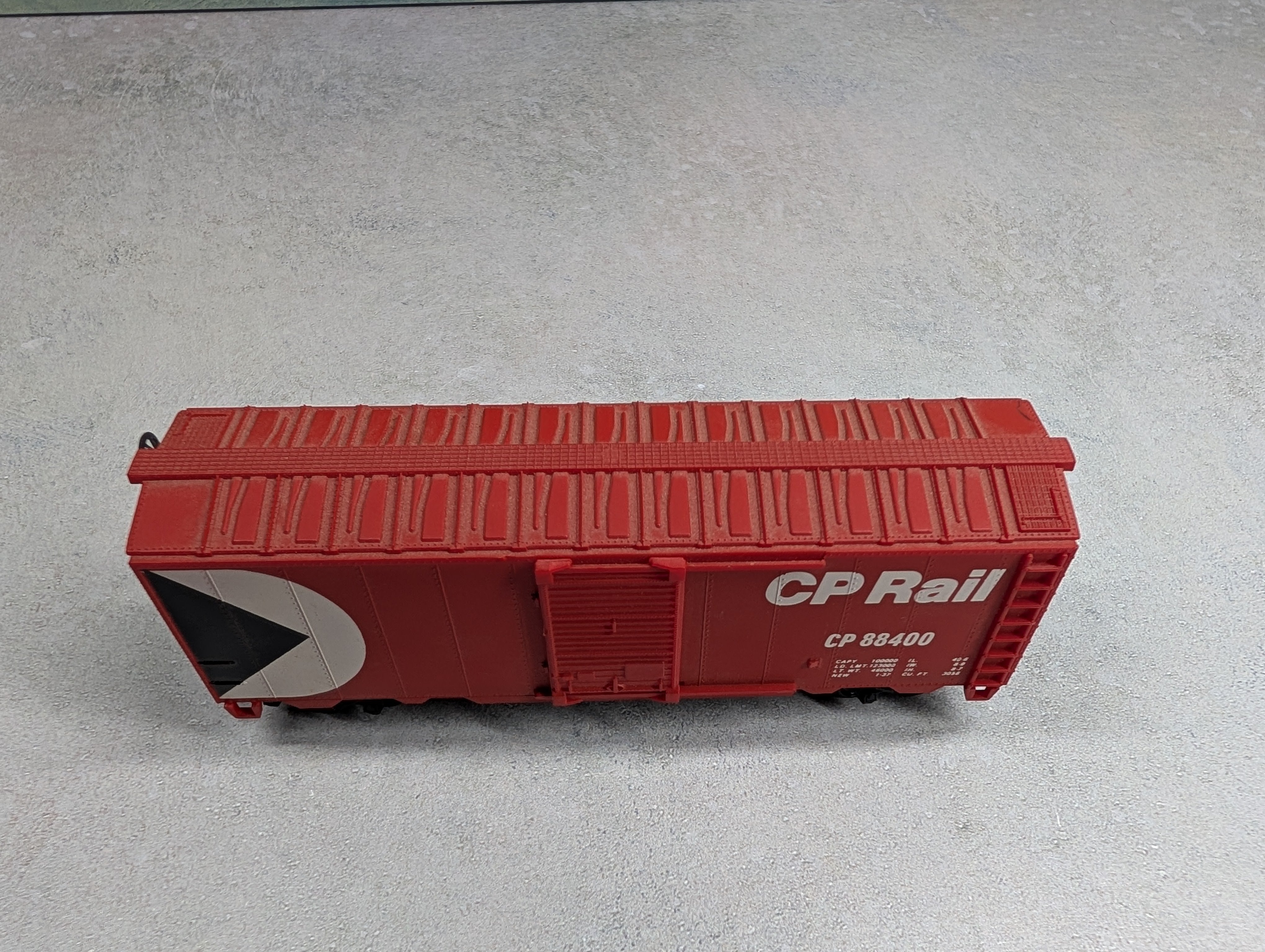 USED Lionel HO Scale 40' Box Car Canadian Pacific CP #88400