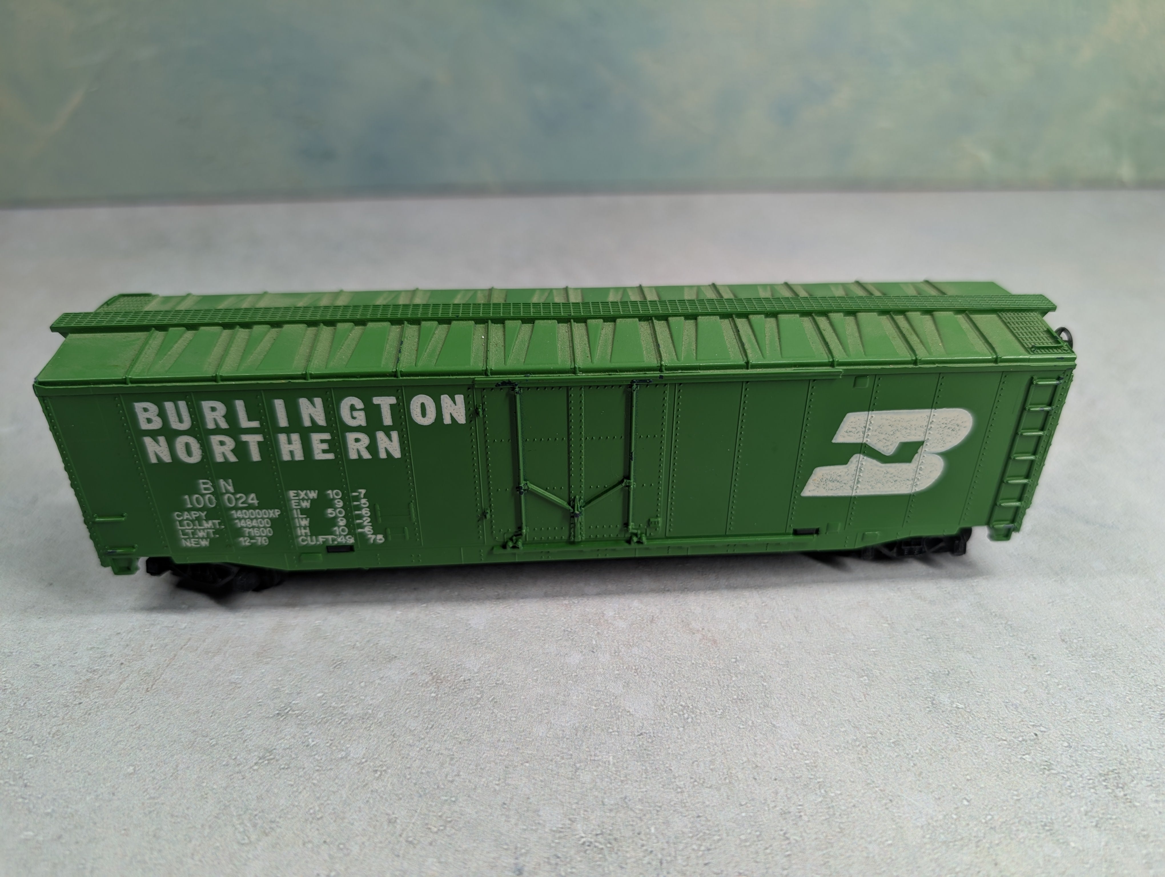 USED Tyco HO Scale 50' Box Car Burlington Northern BN #100024