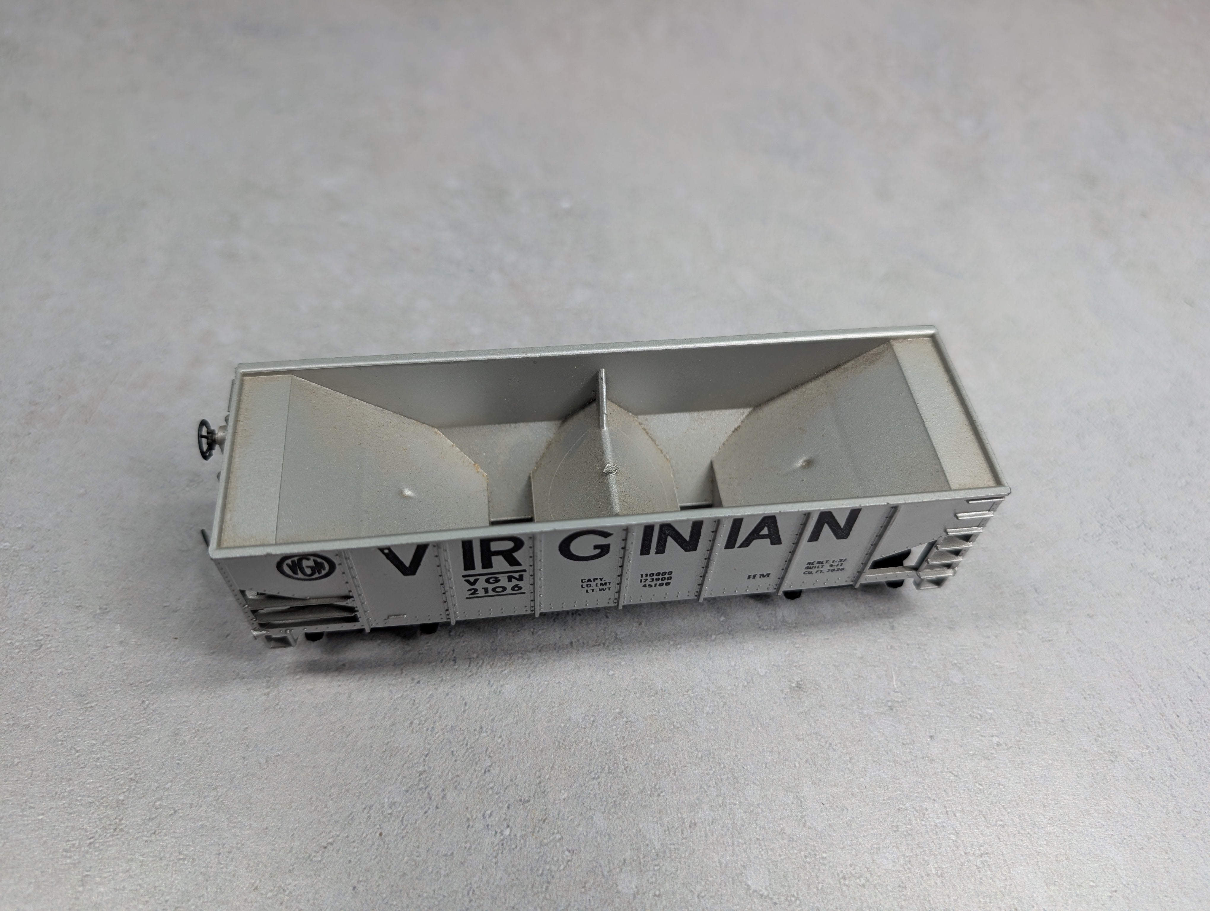 USED Tyco HO Scale Operating Car Virginian VGN #2106