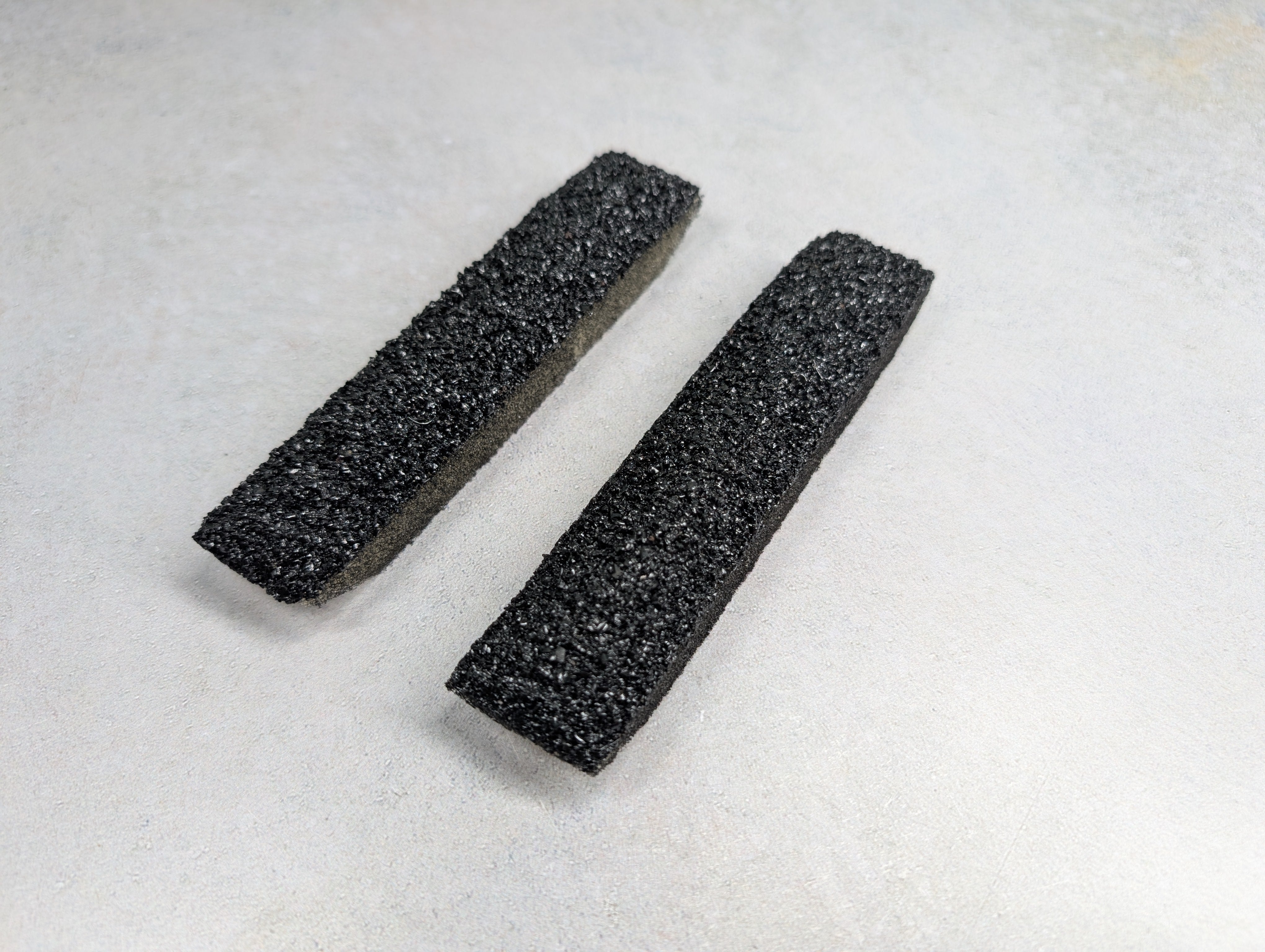 USED Blue Mountain Hobbies HO Scale Coal Hopper Loads (2 pcs)
