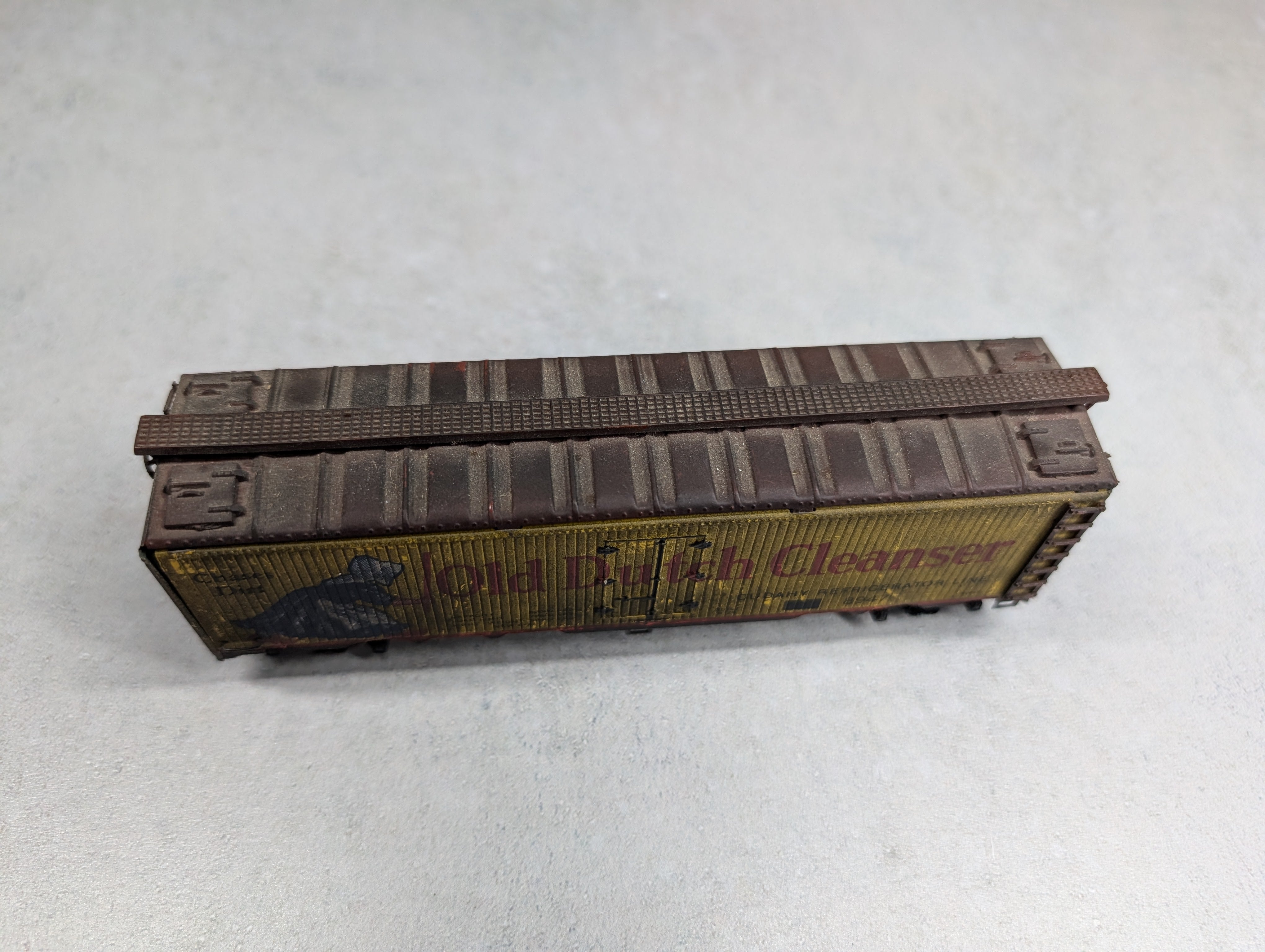 USED Varney HO Scale Metal Wooden Reefer Old Dutch Cleanser #8947 Weathered