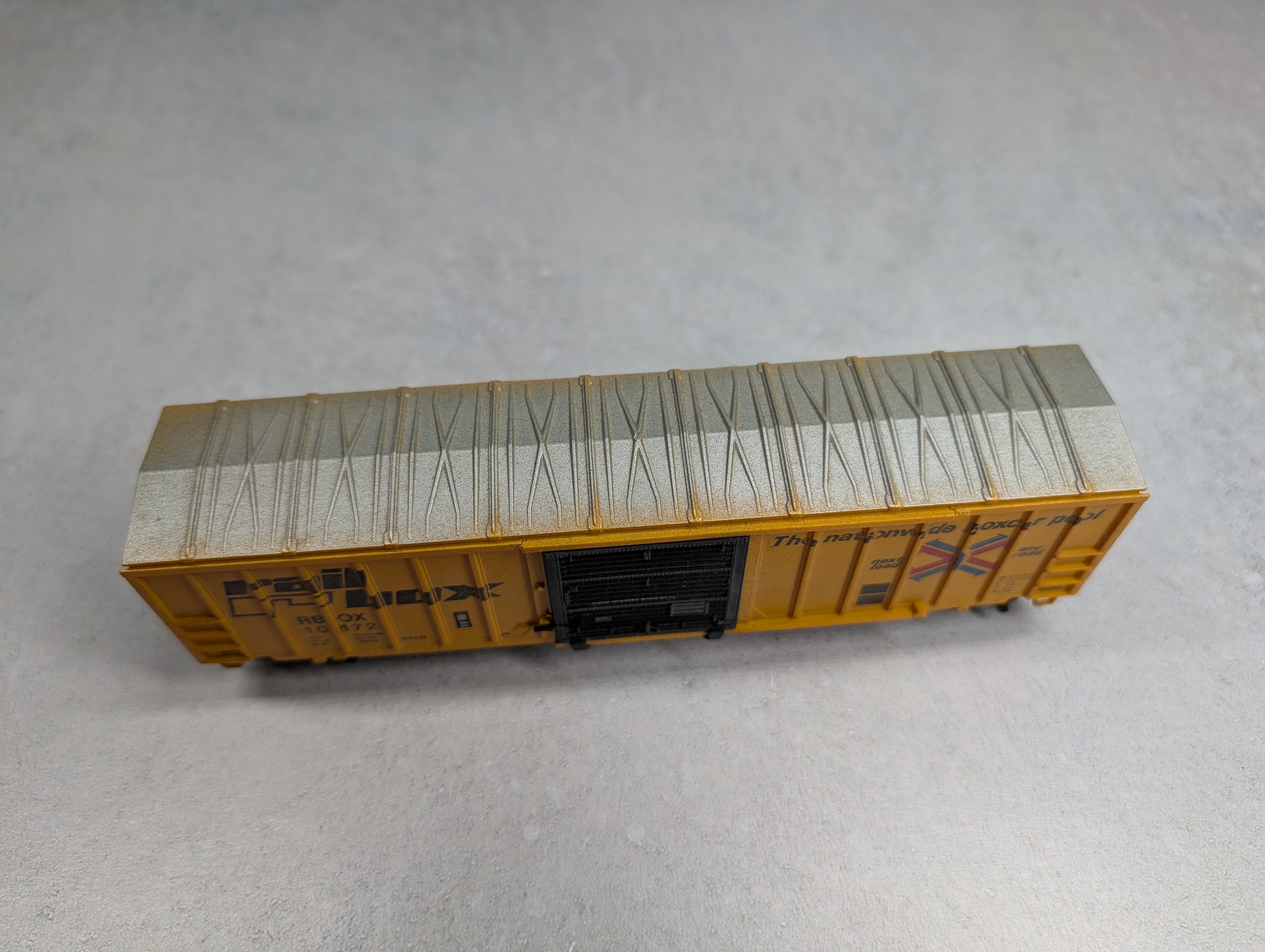USED Athearn HO Scale 50' Box Car Railbox RBOX #10172 Weathered
