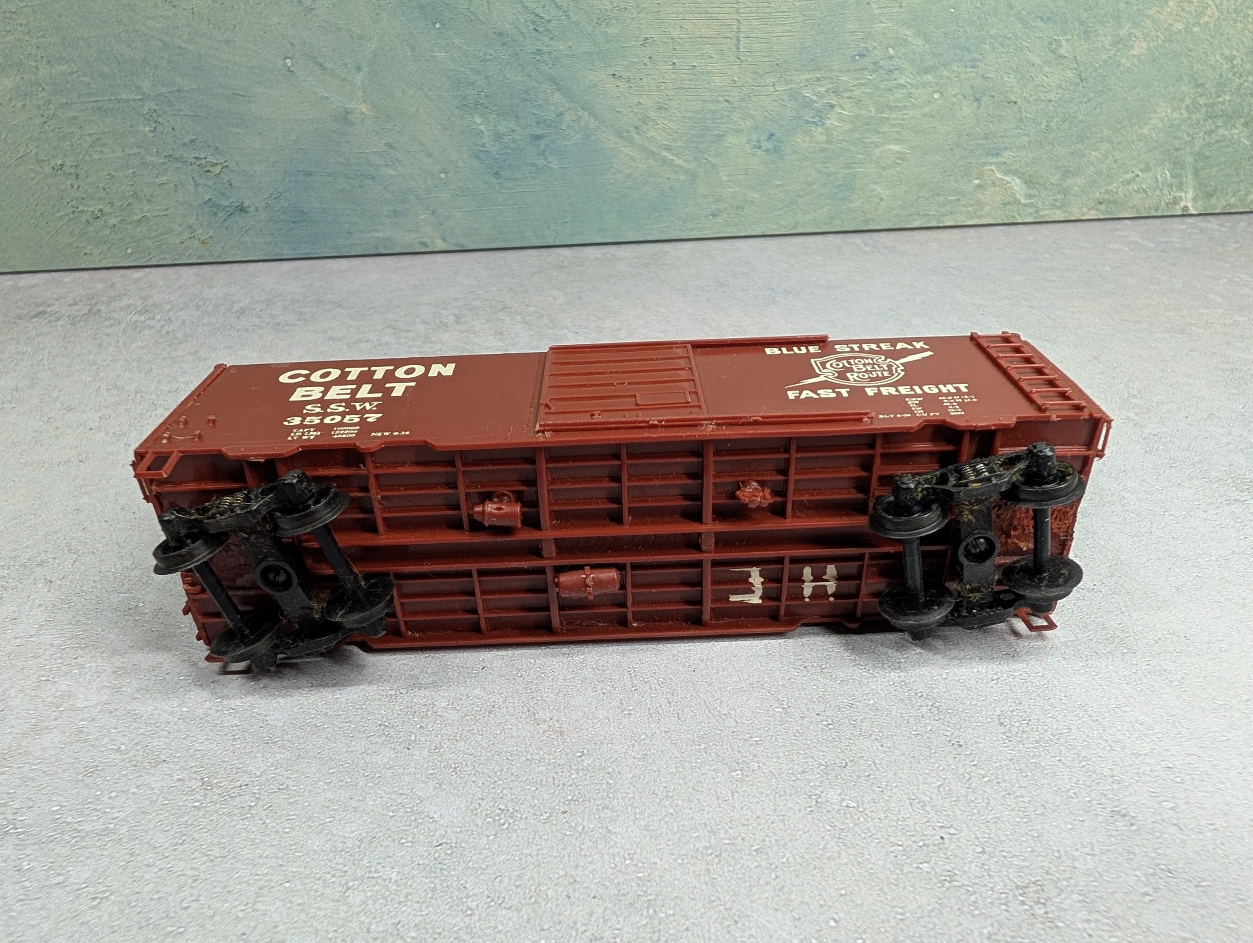 USED Kurtz Kraft HO Scale 40' Box Car Cotton Belt SSW #35057