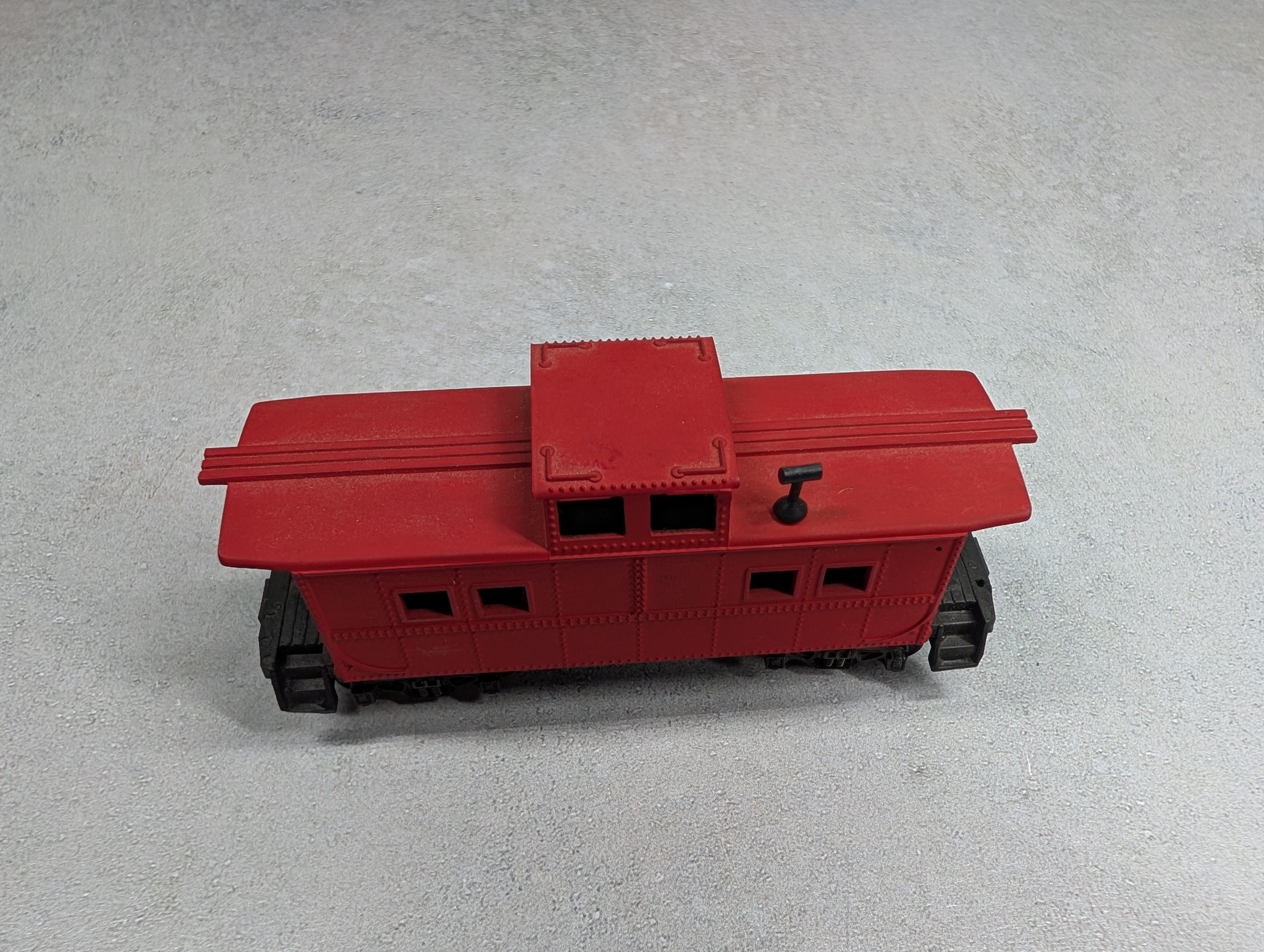USED HO Scale Caboose Undecorated Red