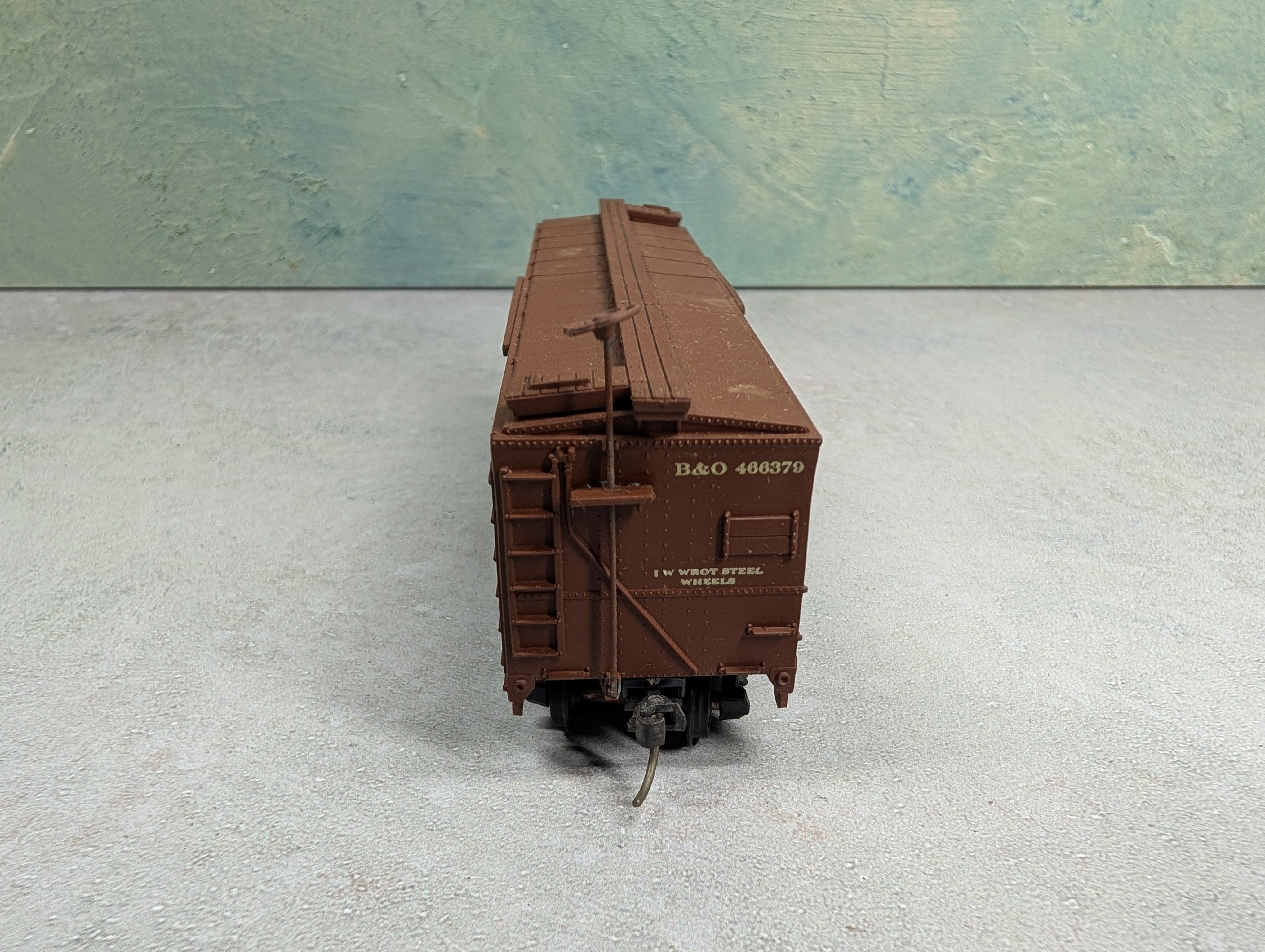 USED TRAIN MINIATURE HO Scale 40' Box Car Baltimore and Ohio B&O #466379 Decal