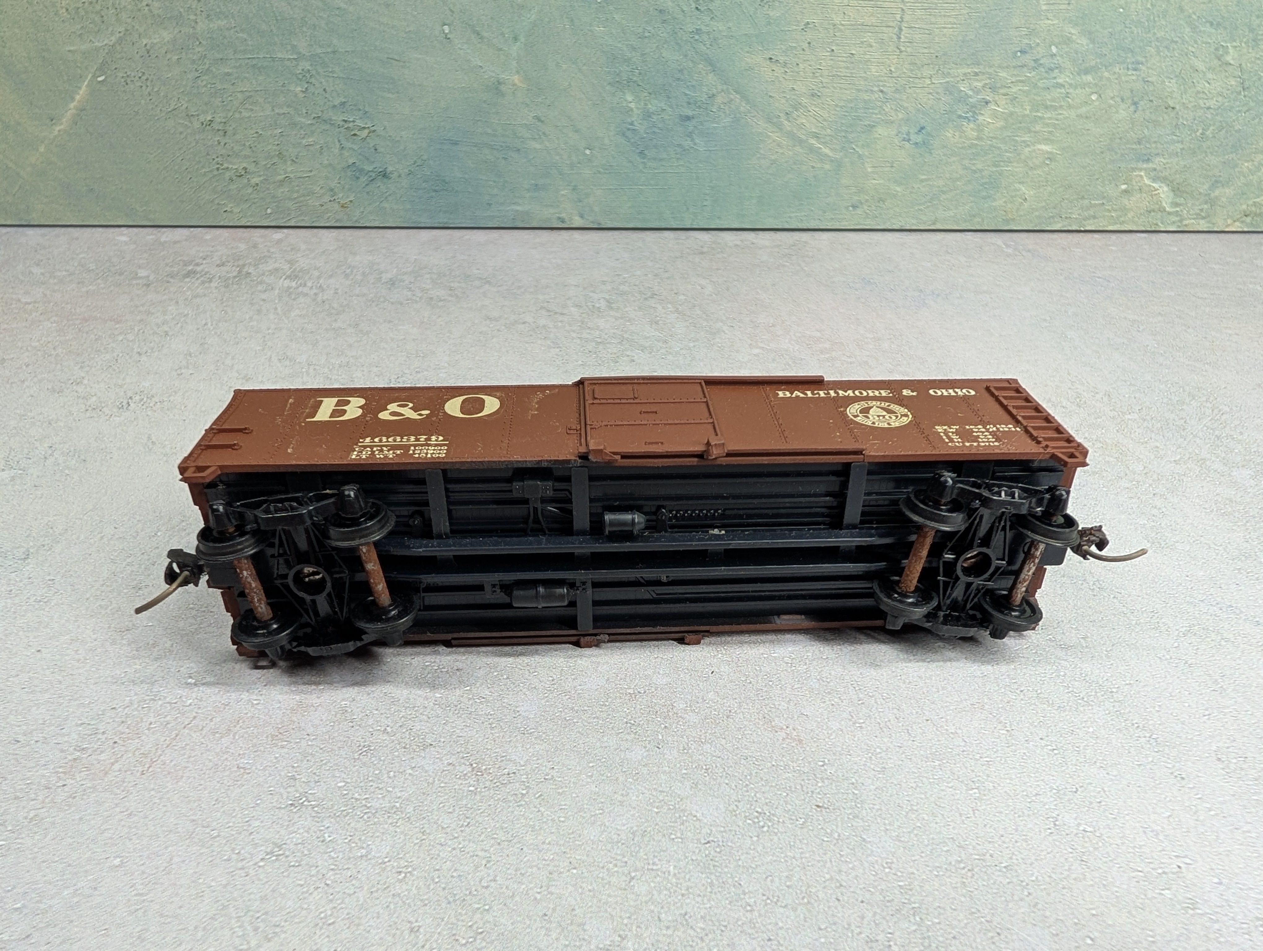 USED TRAIN MINIATURE HO Scale 40' Box Car Baltimore and Ohio B&O #466379 Decal