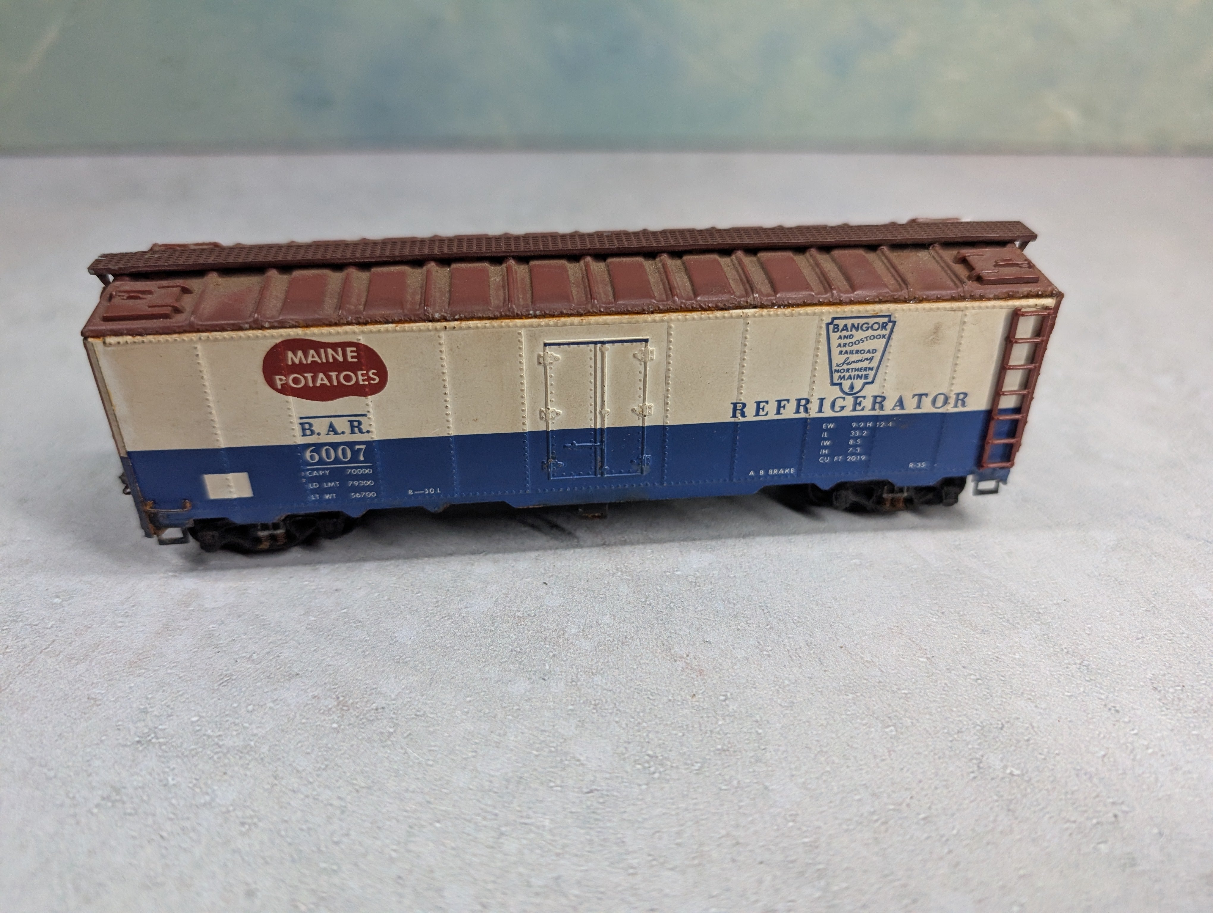 USED Varney HO Scale 40' Reefer Box Car Metal Bangor & Aroostook BAR #6007