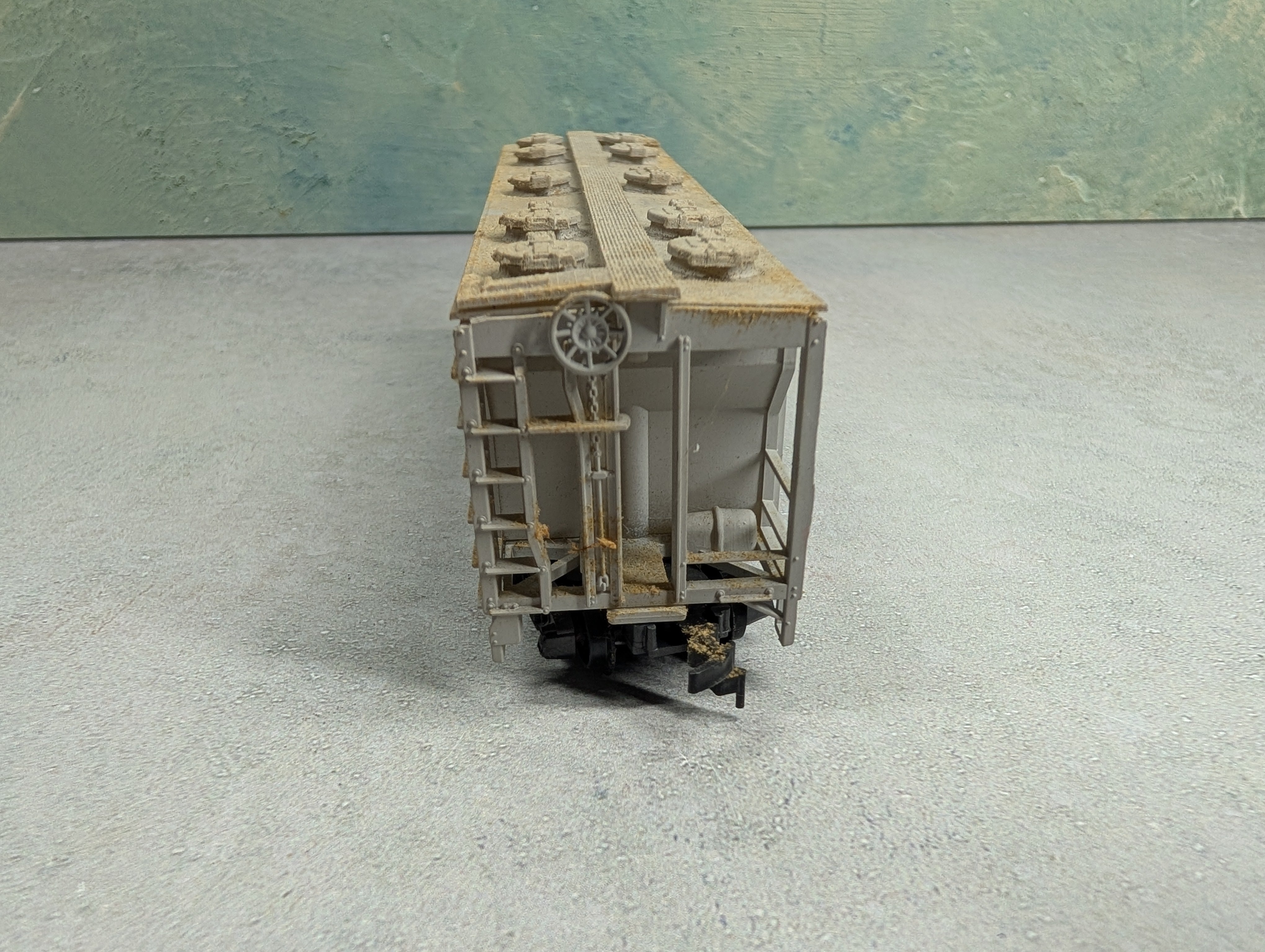 USED HO Scale Covered Hopper Elgin Joliet & Eastern EJ&E #5263