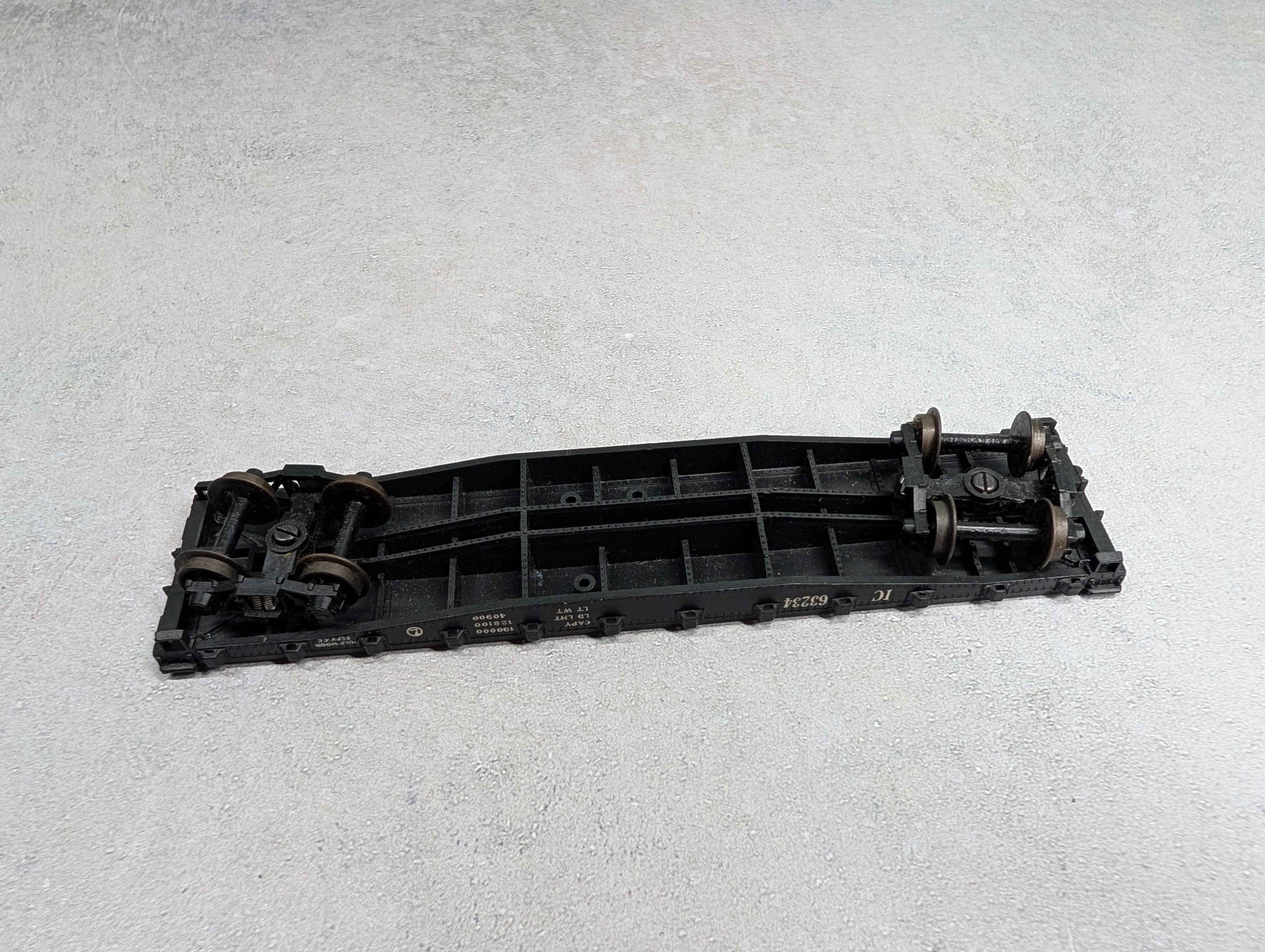 USED Rivarossi HO Scale Vintage Lionel Flat Car IC #63234