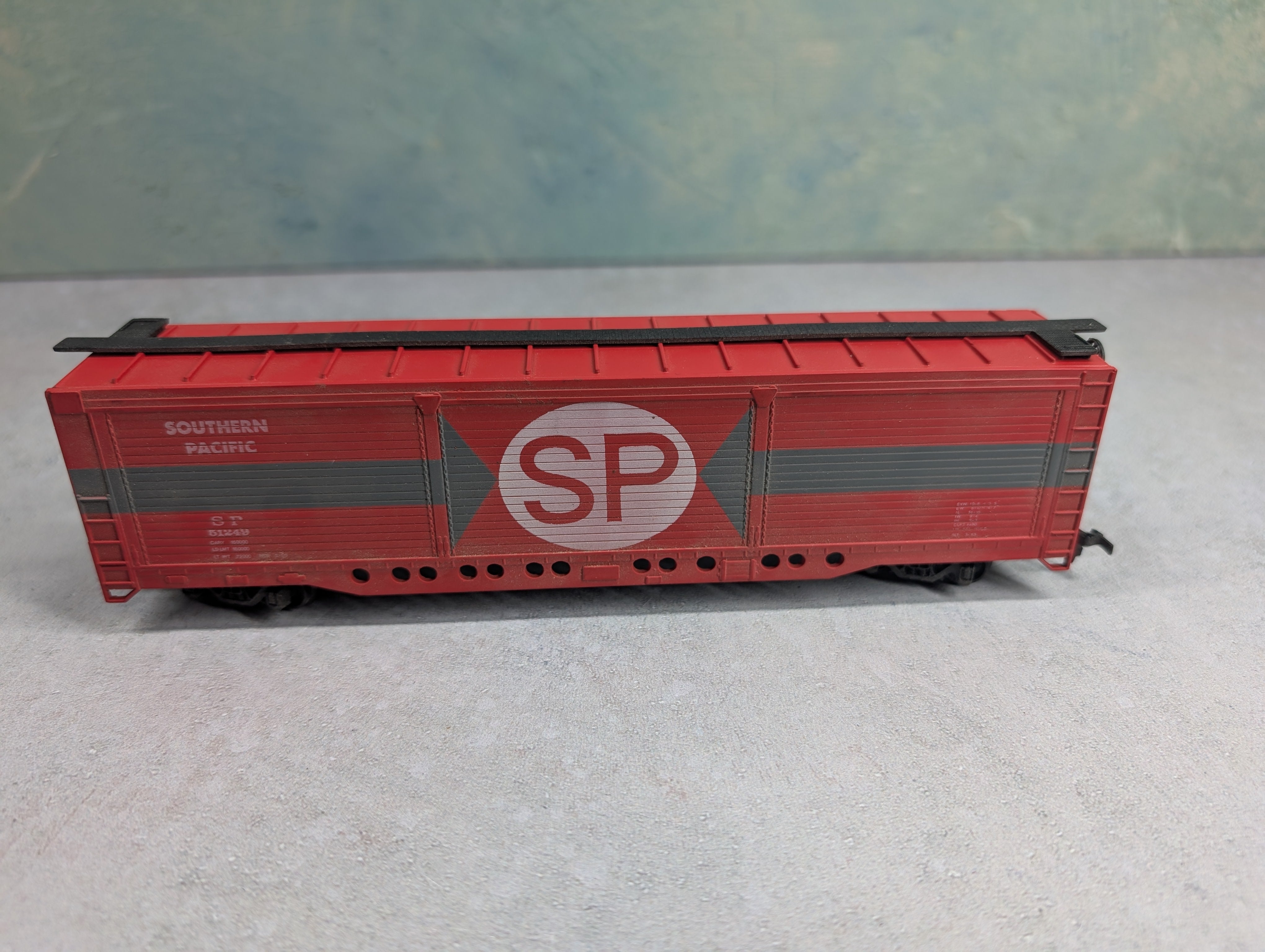 USED AHM HO Scale All Door Box Car Southern Pacific SP #51249