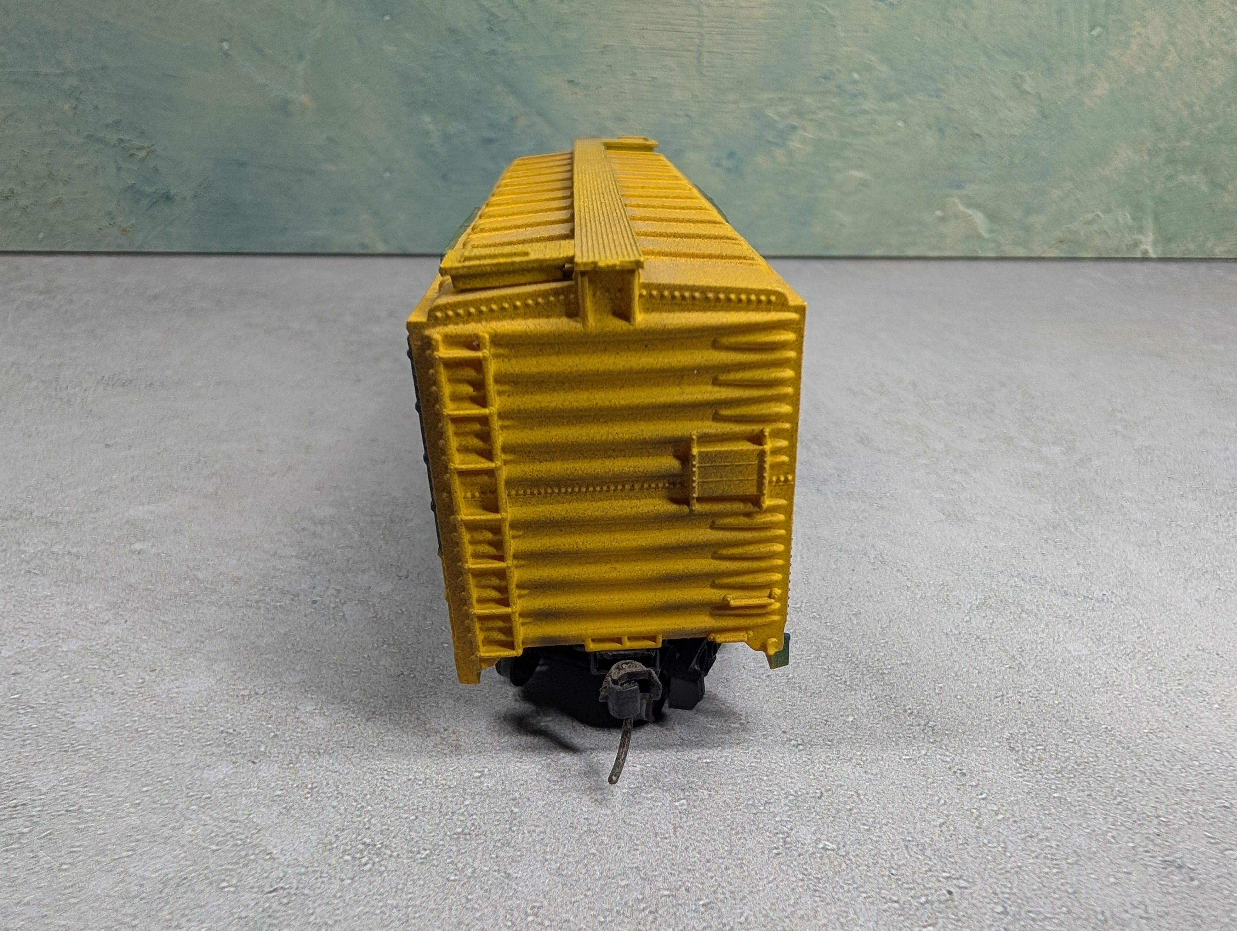 USED AHM HO Scale 40' Box Car Chesapeake and Ohio C&O #21456 Weathered