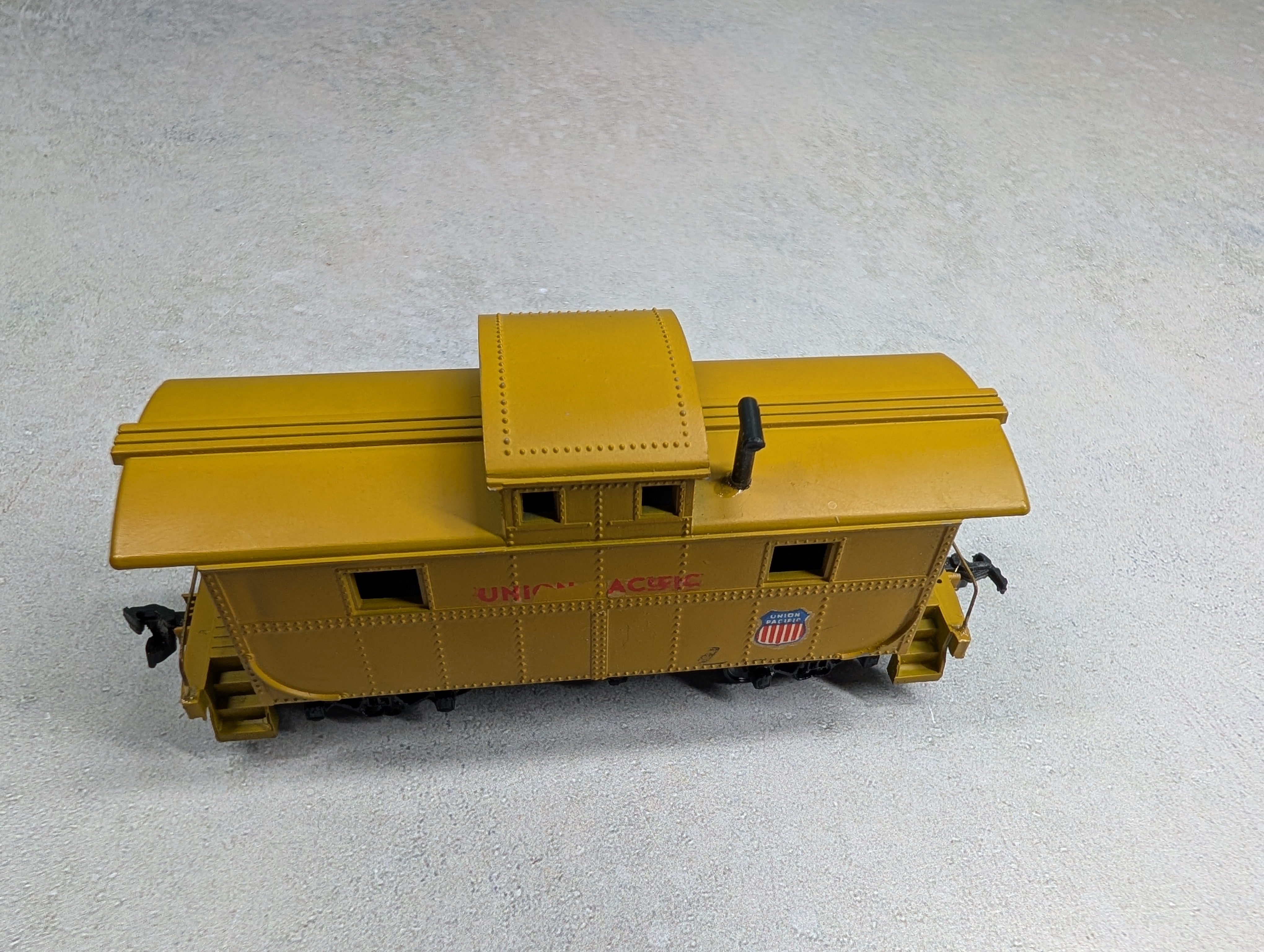 USED Hobbyline HO Scale Caboose Union Pacific UP Decal