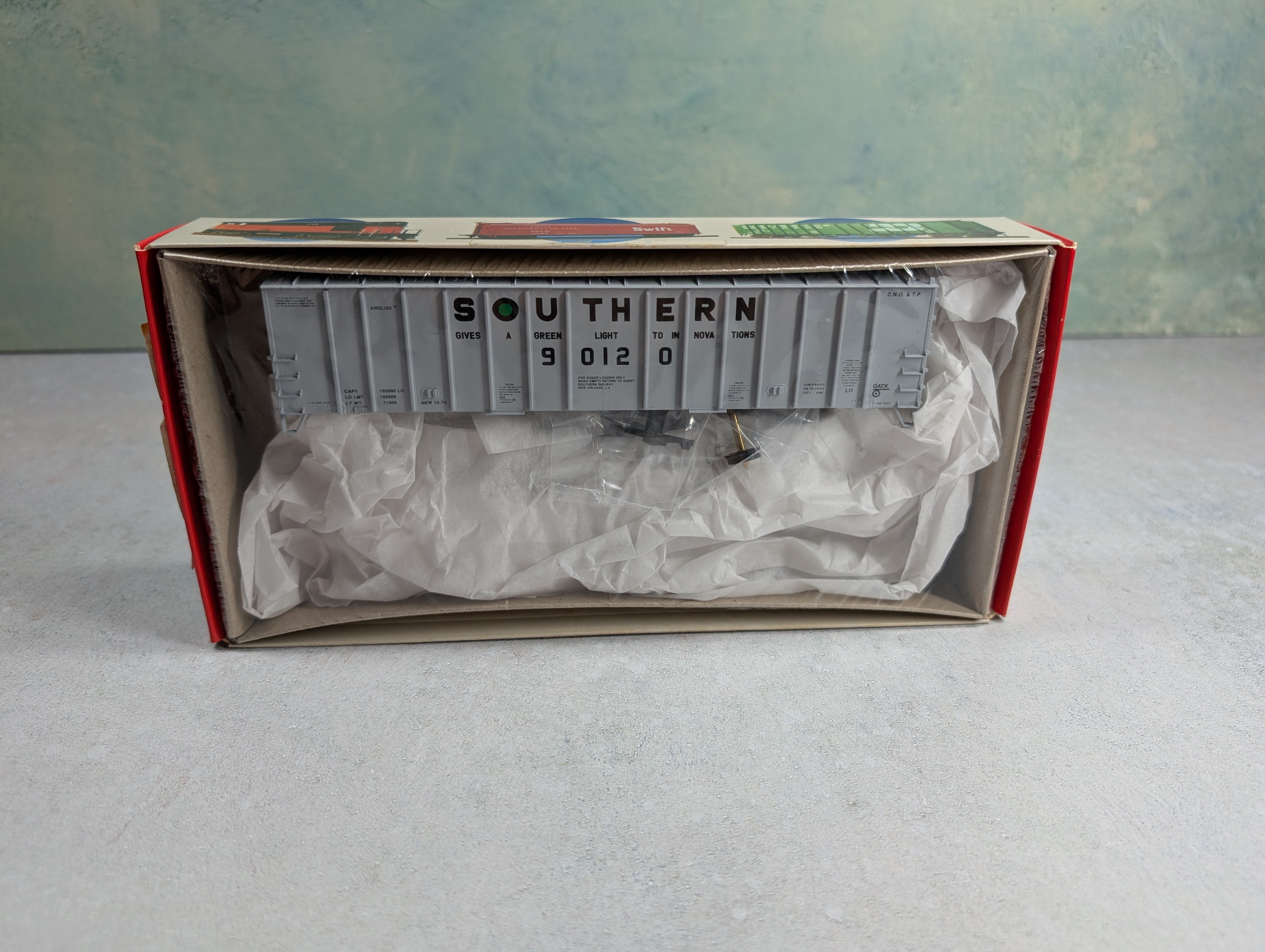 Walthers HO Scale Airslide Hopper Southern #90120 KIT