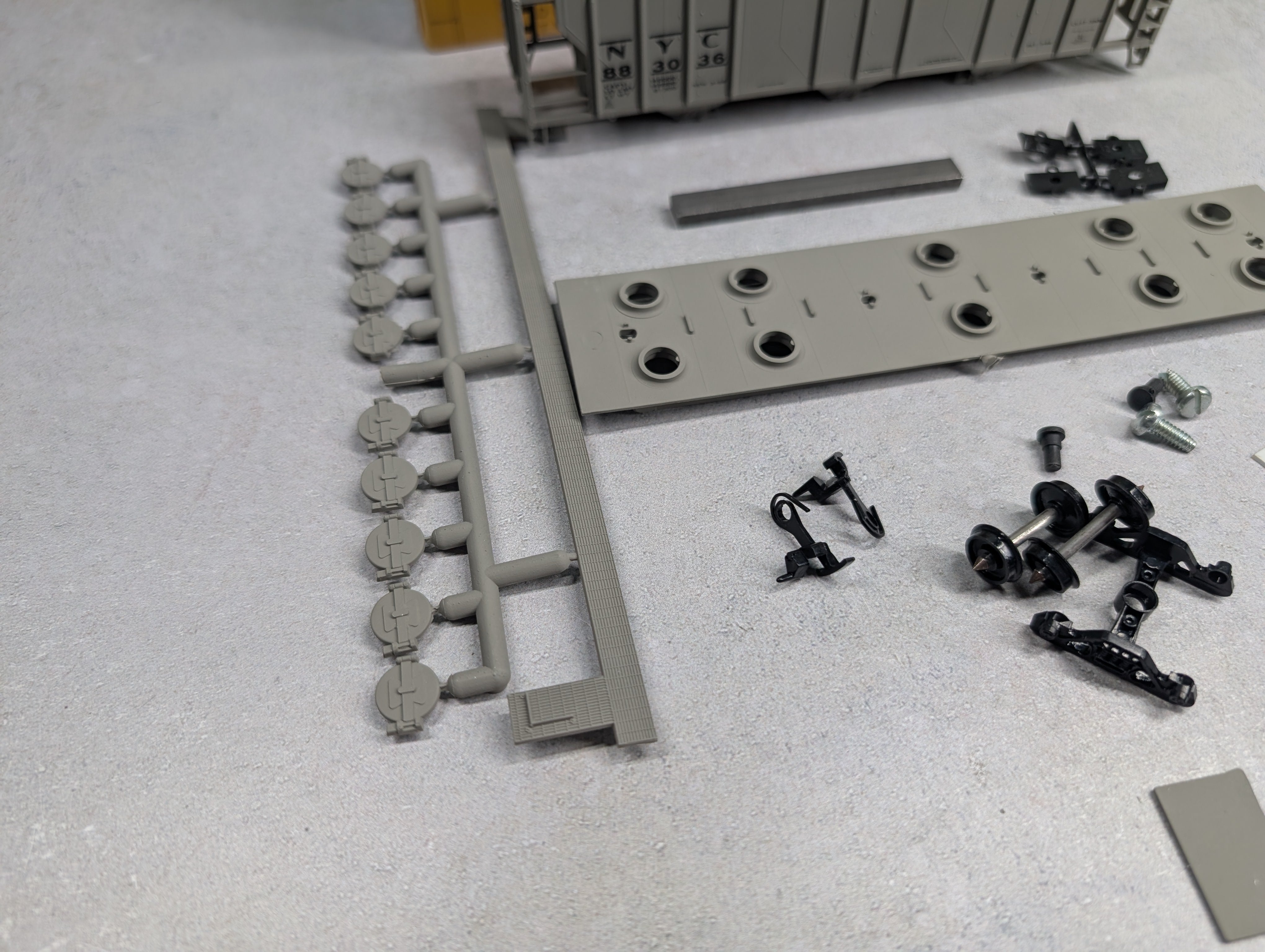 USED E&B Valley 6806 HO Scale Covered Hopper New York Central NYC KIT