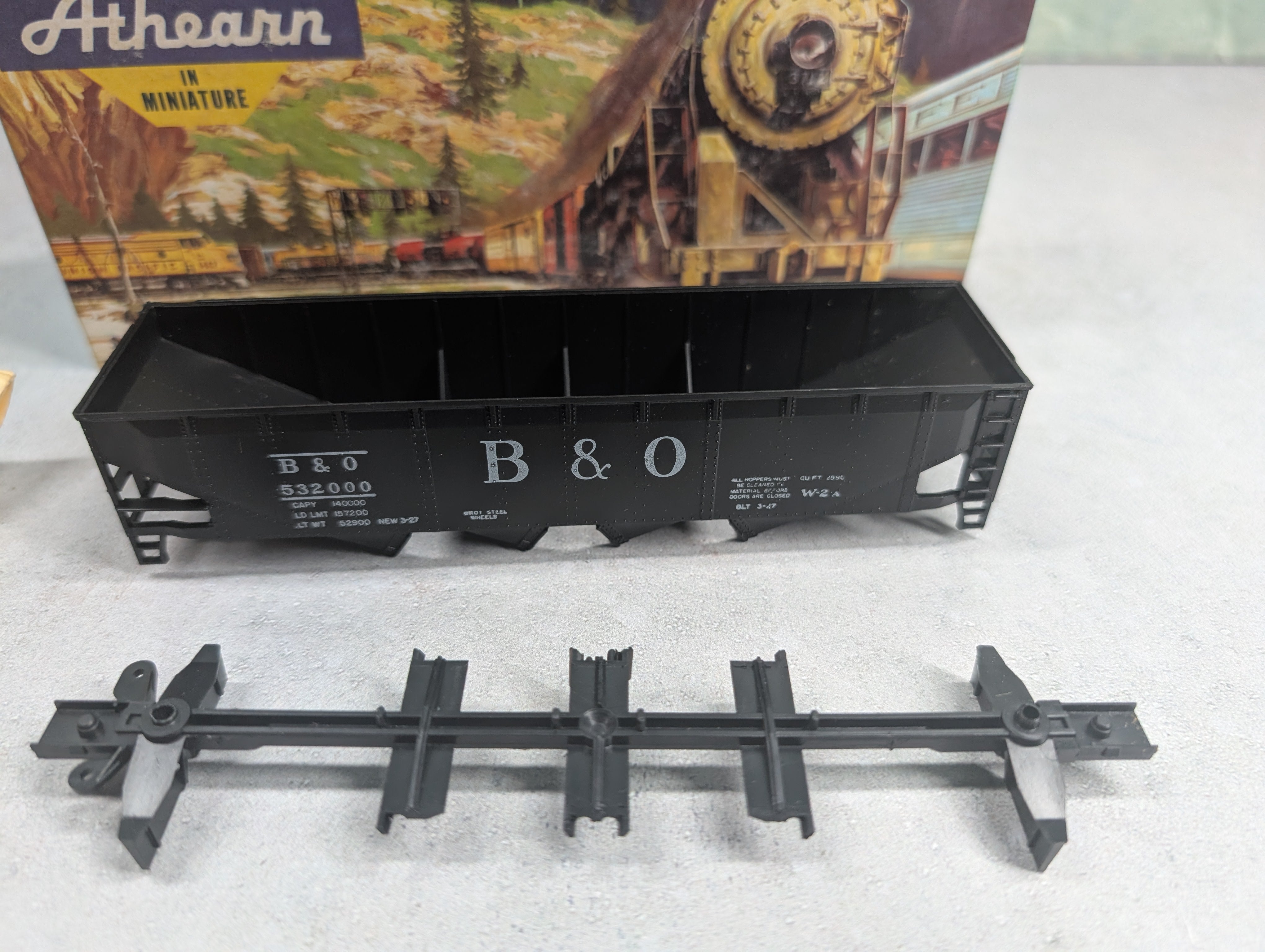 USED Athearn 1753 HO Scale 70 Ton Quad Hopper Baltimore and Ohio B&O #532000 KIT
