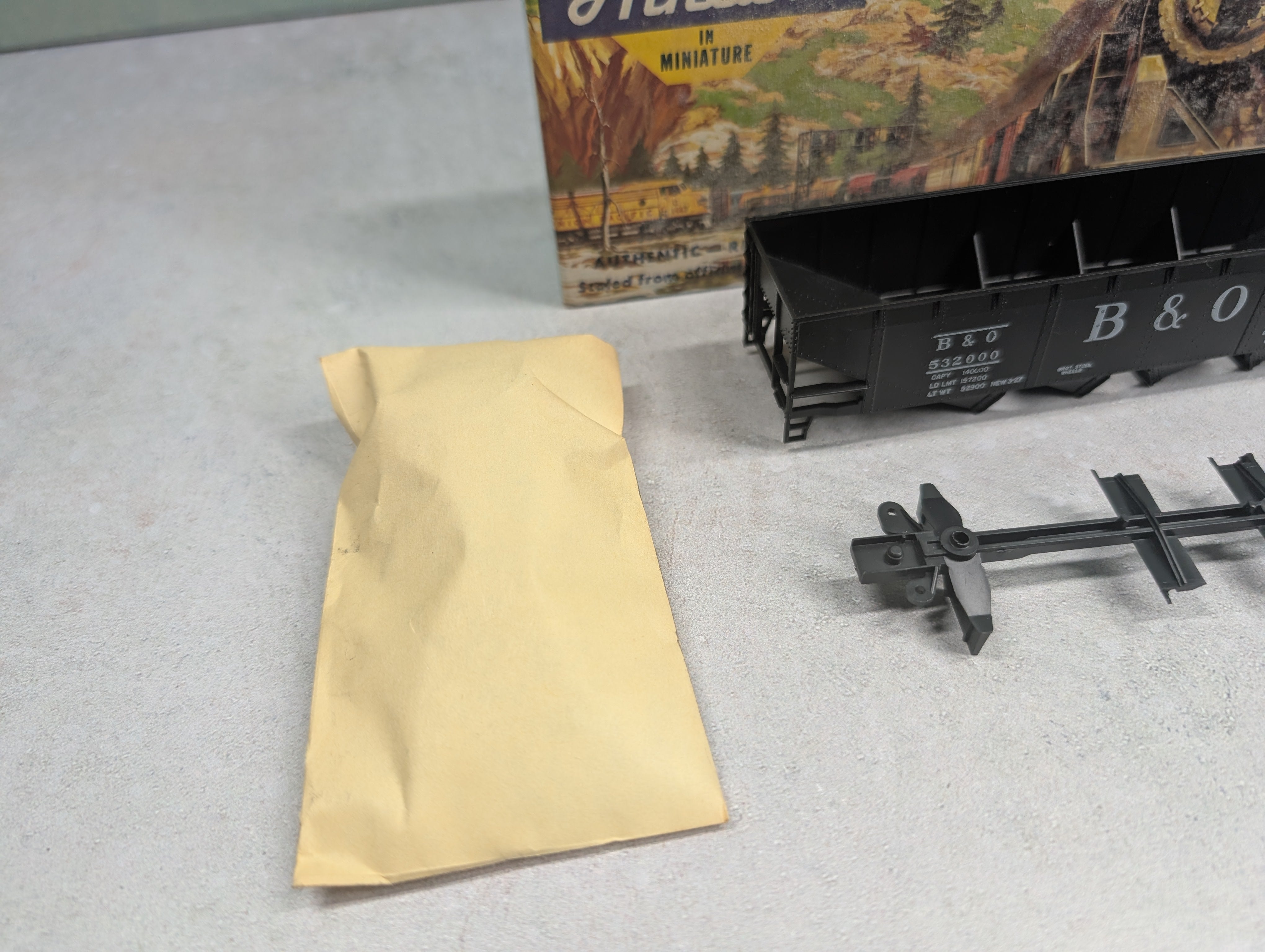 USED Athearn 1753 HO Scale 70 Ton Quad Hopper Baltimore and Ohio B&O #532000 KIT