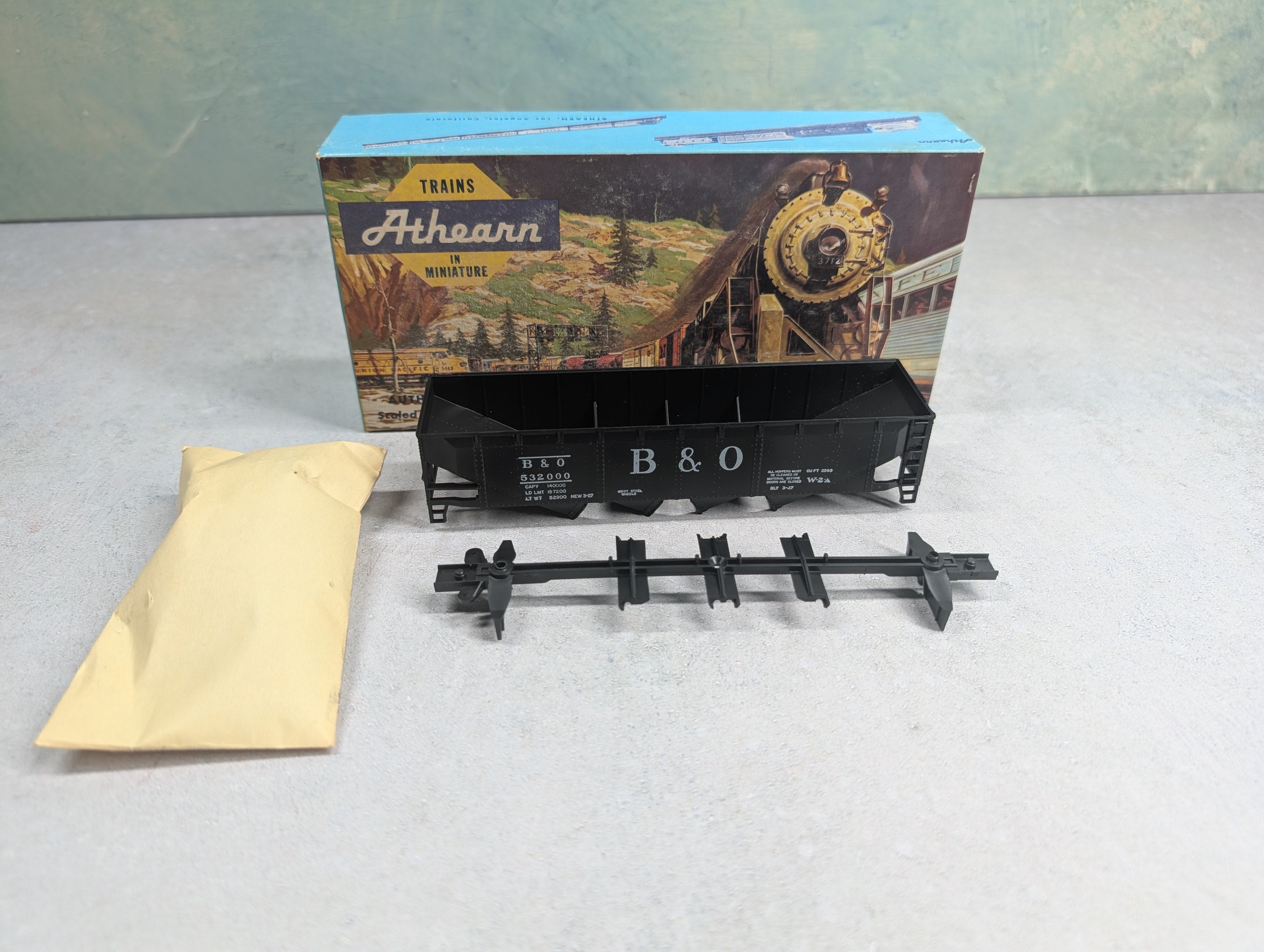 USED Athearn 1753 HO Scale 70 Ton Quad Hopper Baltimore and Ohio B&O #532000 KIT