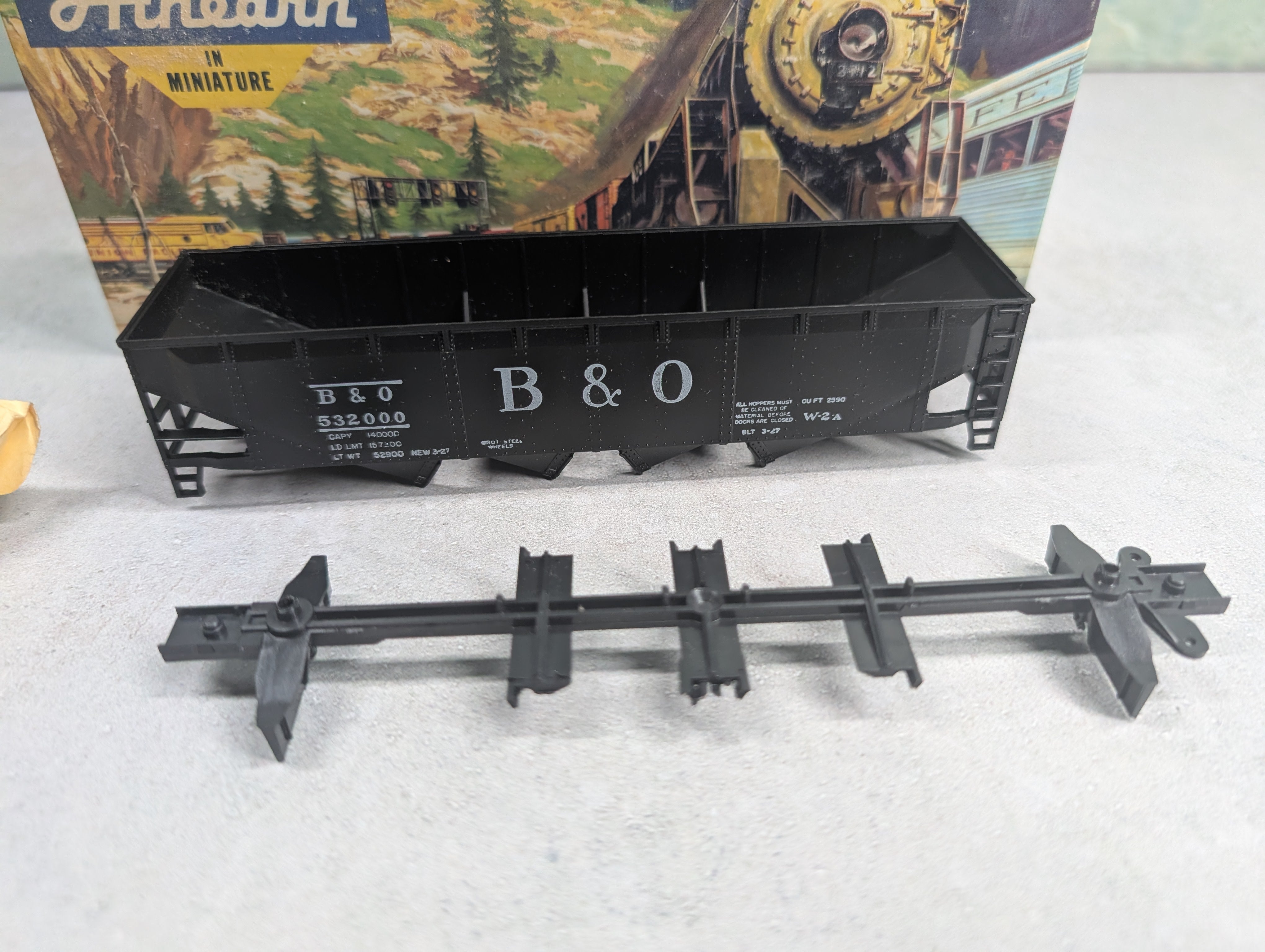USED Athearn 1753 HO Scale 70 Ton Quad Hopper Baltimore and Ohio B&O #532000 KIT