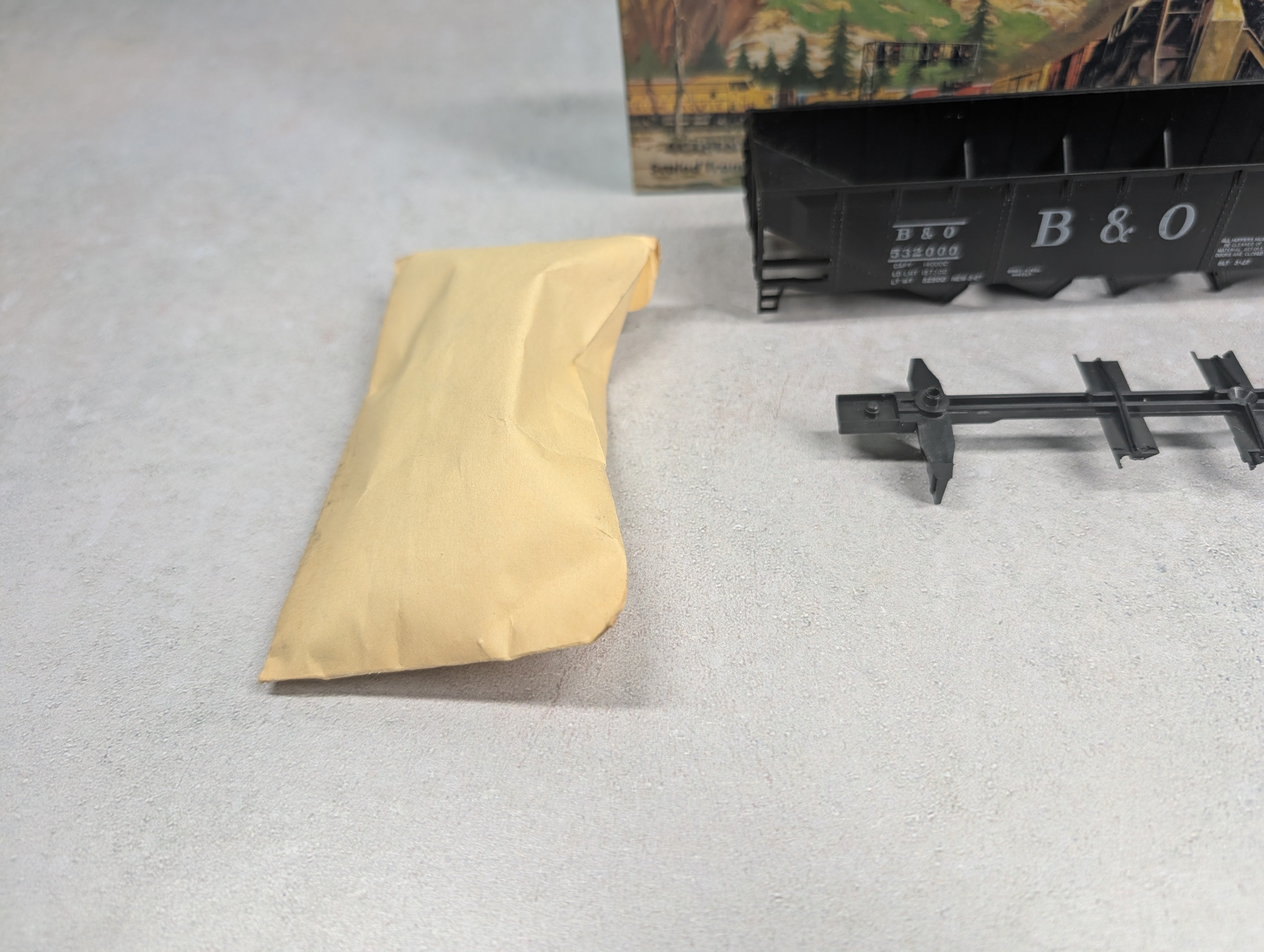 USED Athearn 1753 HO Scale 70 Ton Quad Hopper Baltimore and Ohio B&O #532000 KIT