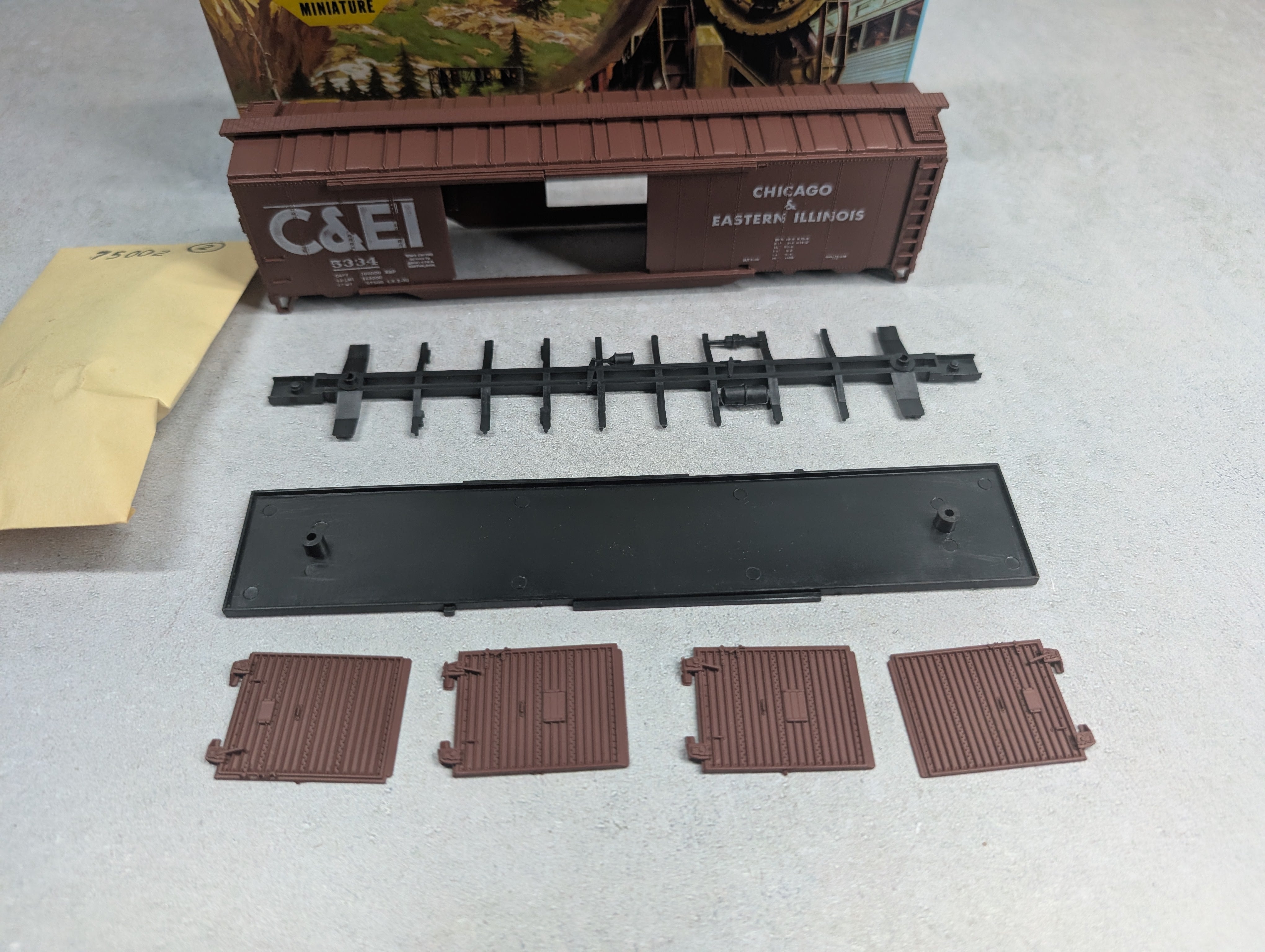 USED Athearn 1306 HO Scale 50' DD Auto Box Car Chicago & Eastern Illinois C&EI #5334 KIT
