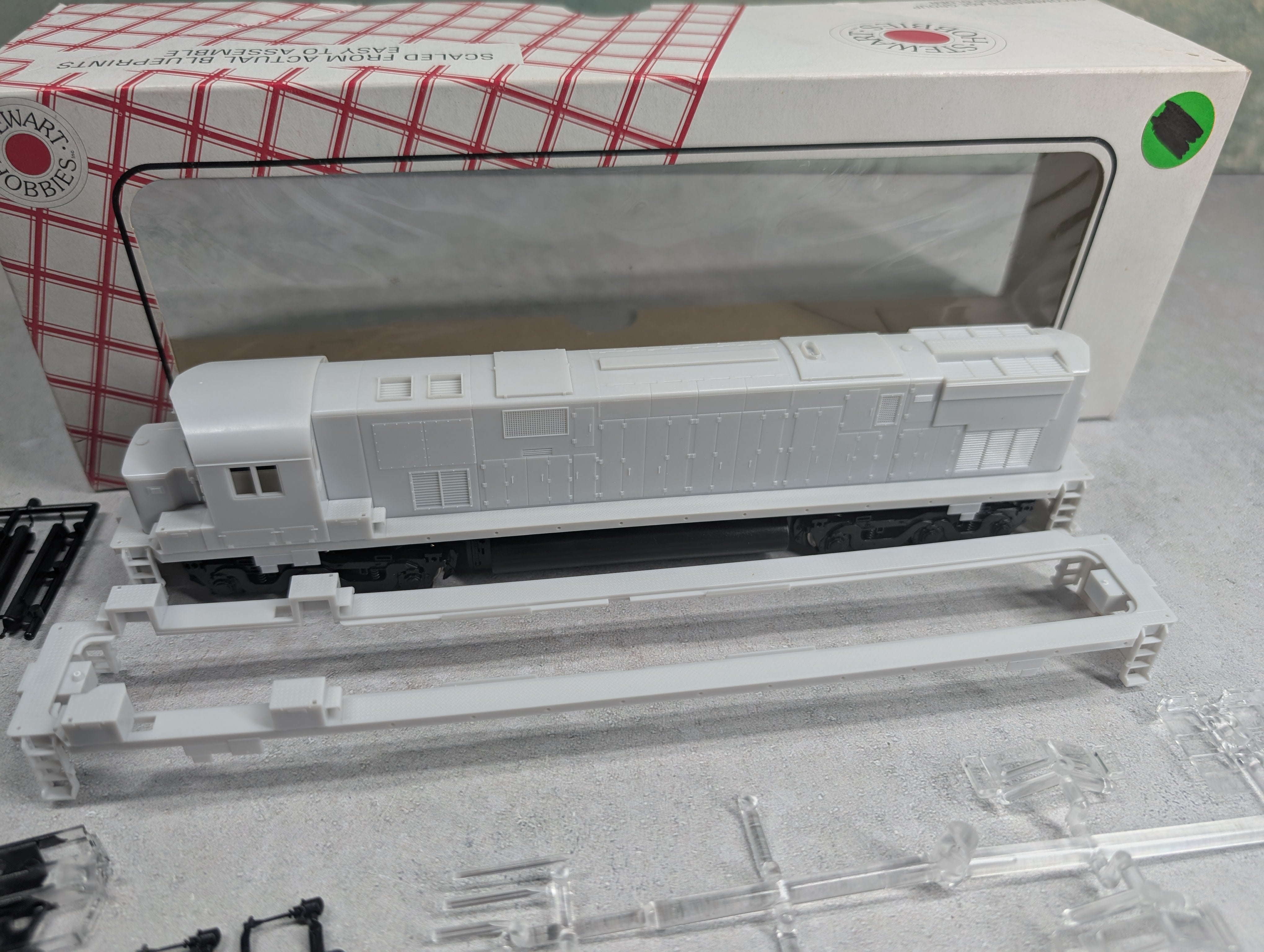 USED Stewart Hobbies 6200 HO Scale Alco Century 628 Diesel Locomotive Undecorated Single Sand Filler Runs Great DC KIT