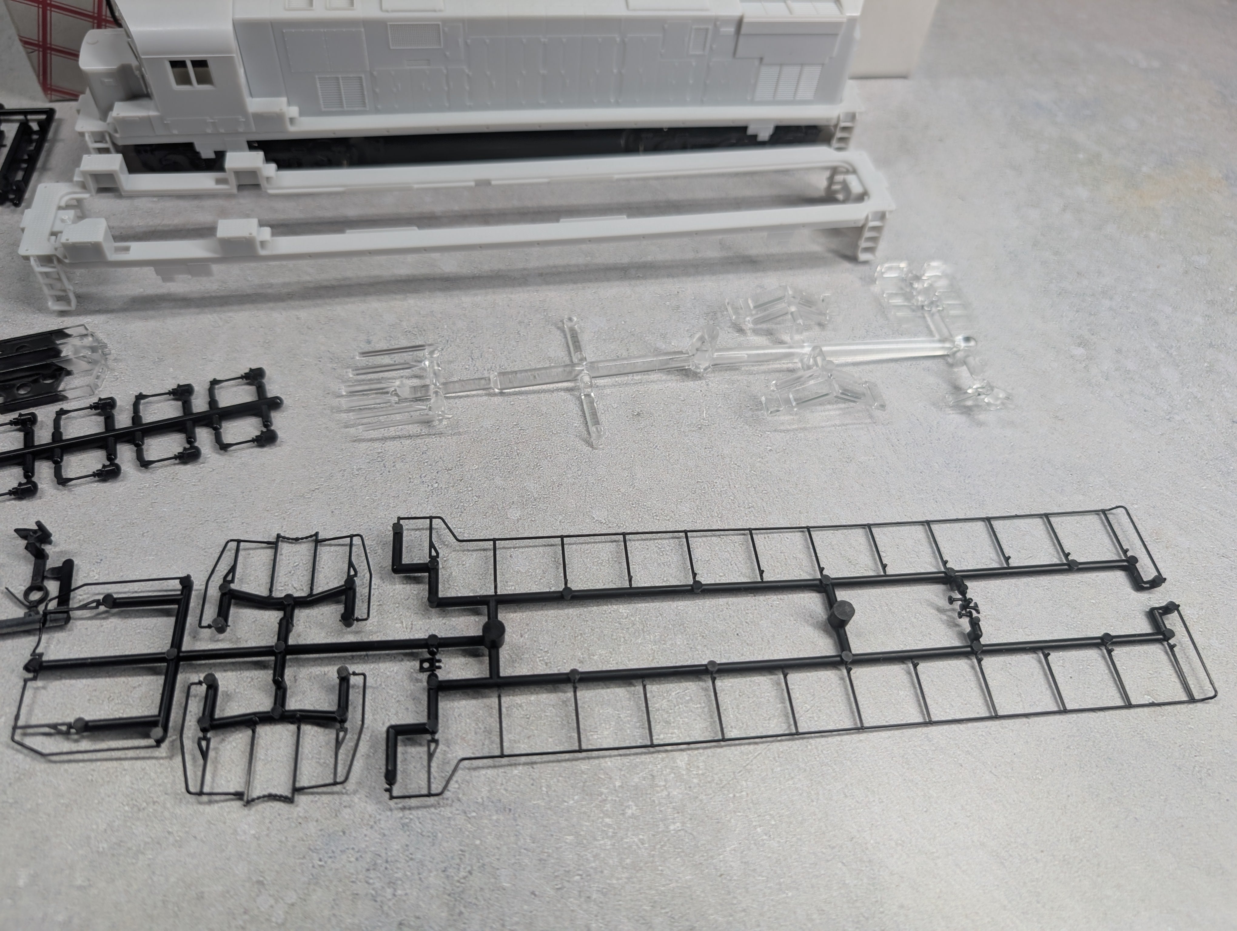 USED Stewart Hobbies 6200 HO Scale Alco Century 628 Diesel Locomotive Undecorated Single Sand Filler Runs Great DC KIT