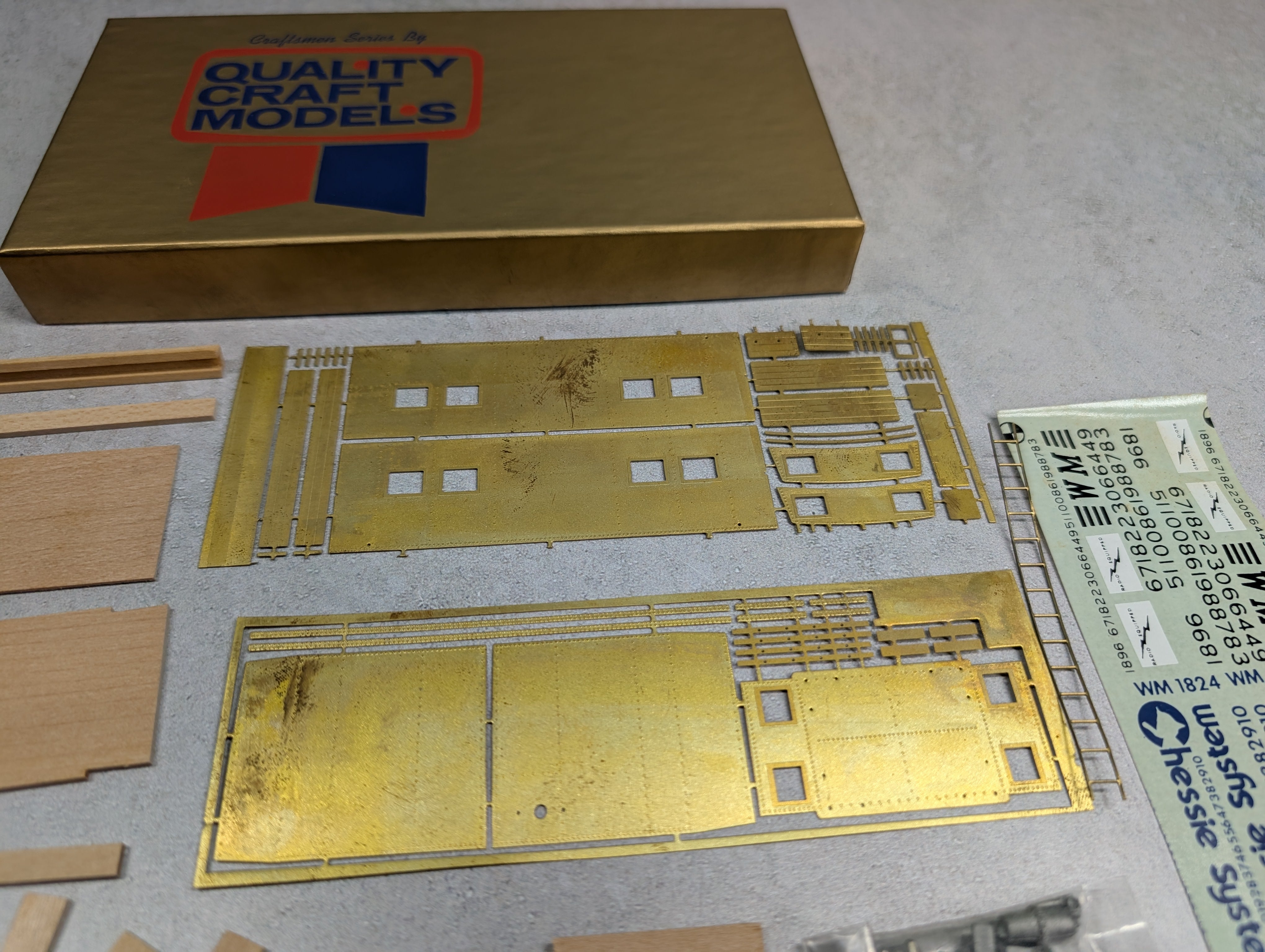 USED Quality Craft 350 HO Scale AAR Steel Sided Caboose Western Maryland KIT