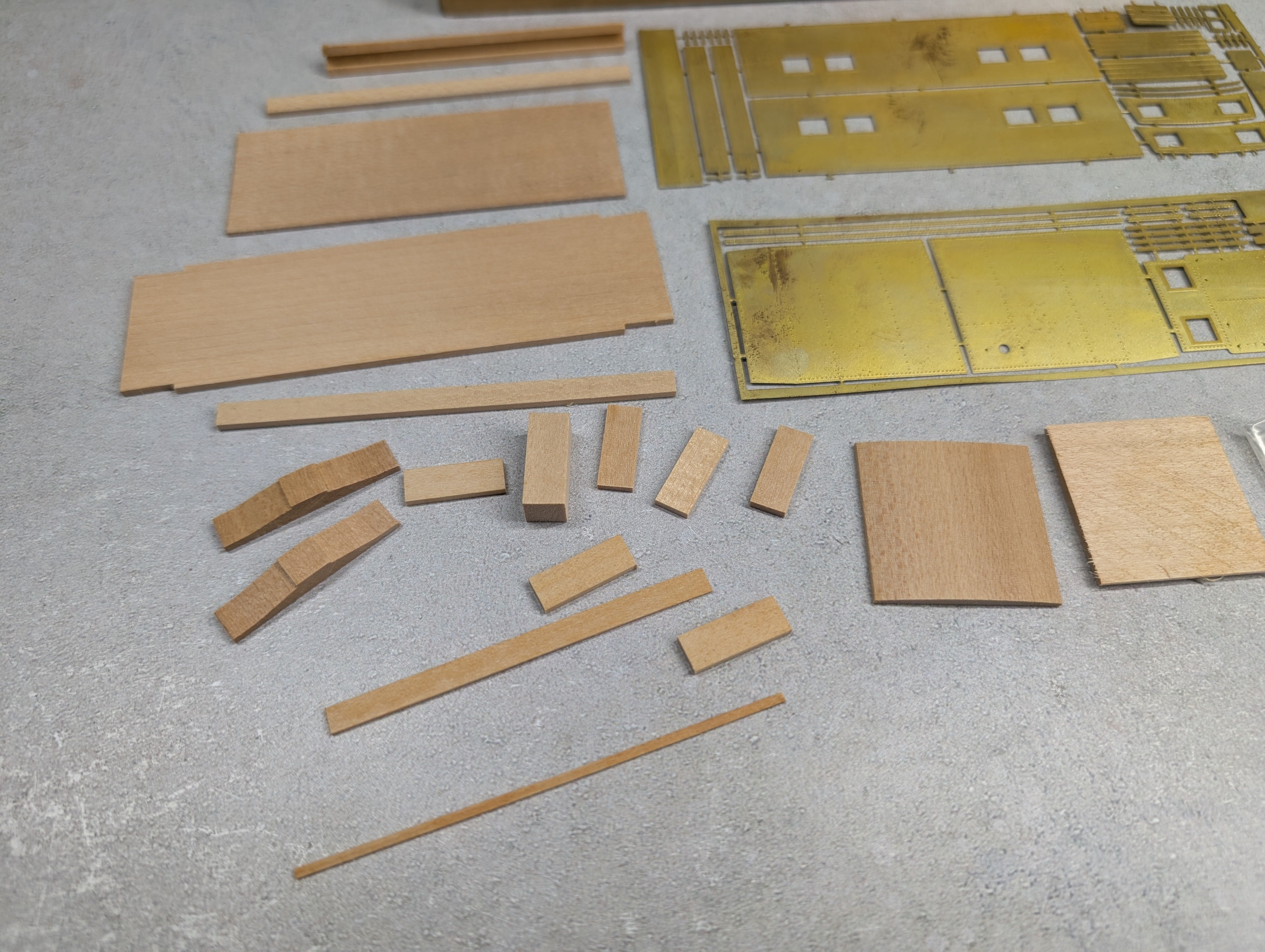 USED Quality Craft 350 HO Scale AAR Steel Sided Caboose Western Maryland KIT