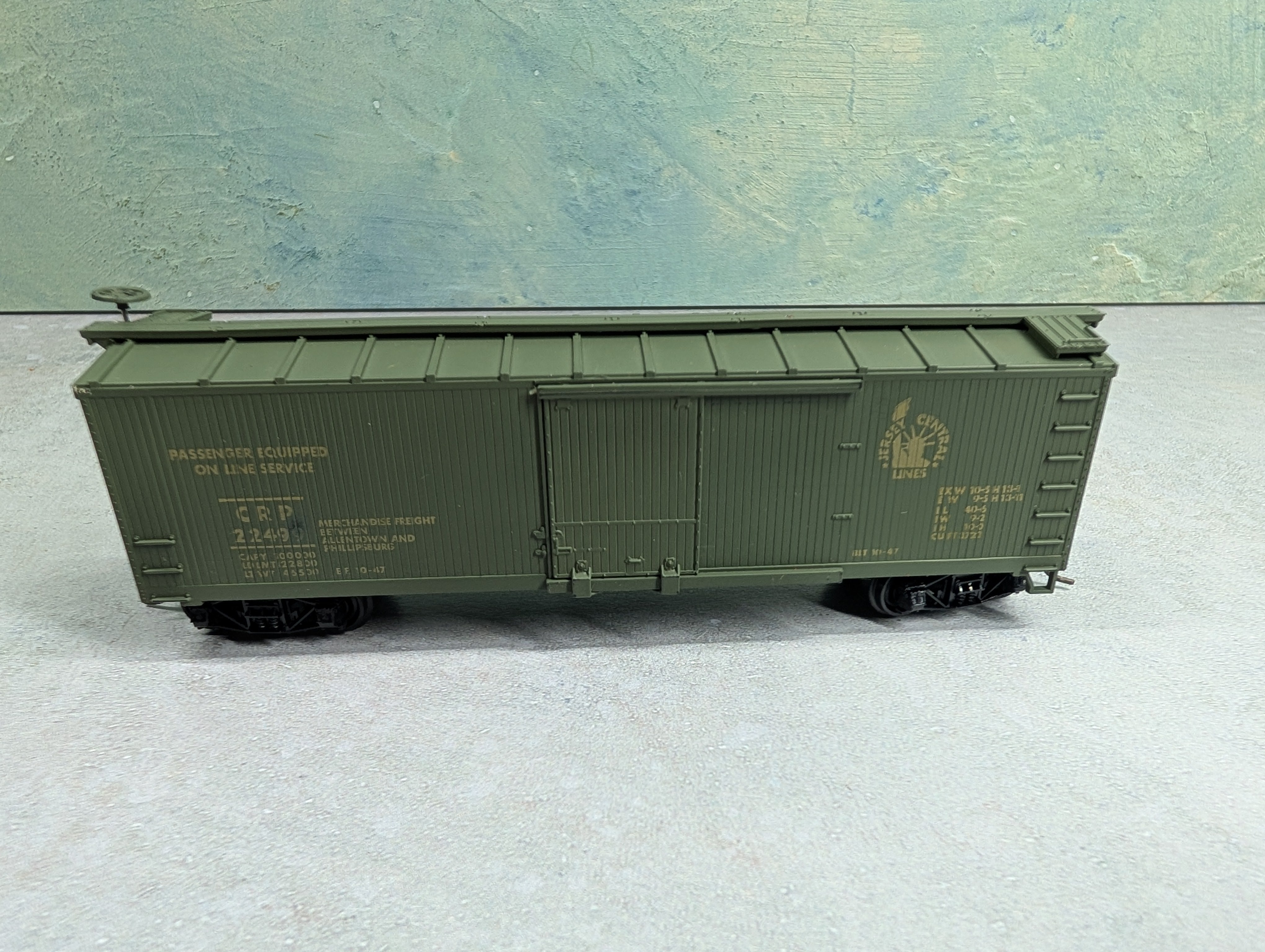 USED TRAIN MINIATURE HO Scale Box Car Jersey Central Lines CRP #22499