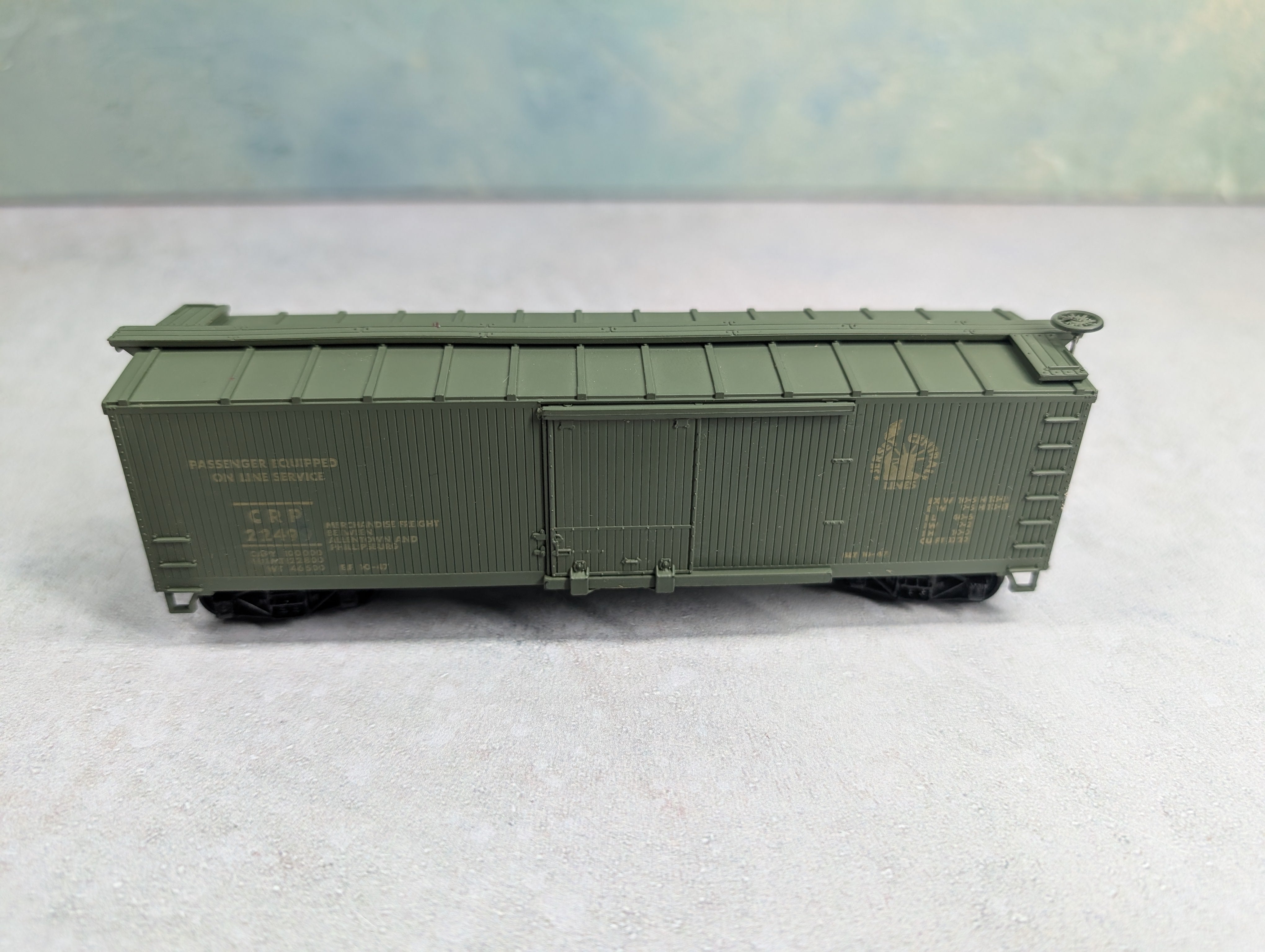 USED TRAIN MINIATURE HO Scale Box Car Jersey Central Lines CRP #22499