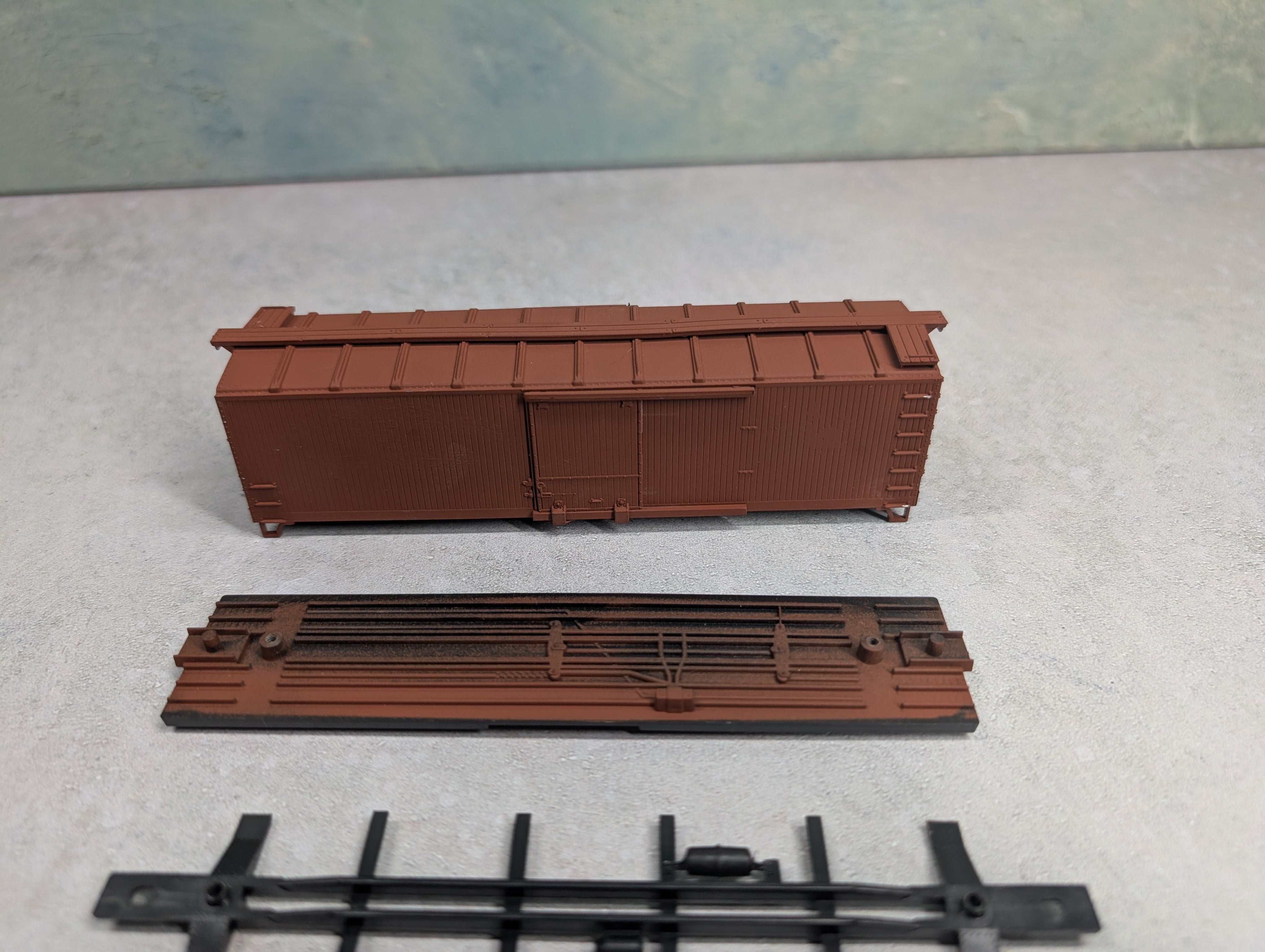 USED TRAIN MINIATURE HO Scale Box Car Undecorated KIT