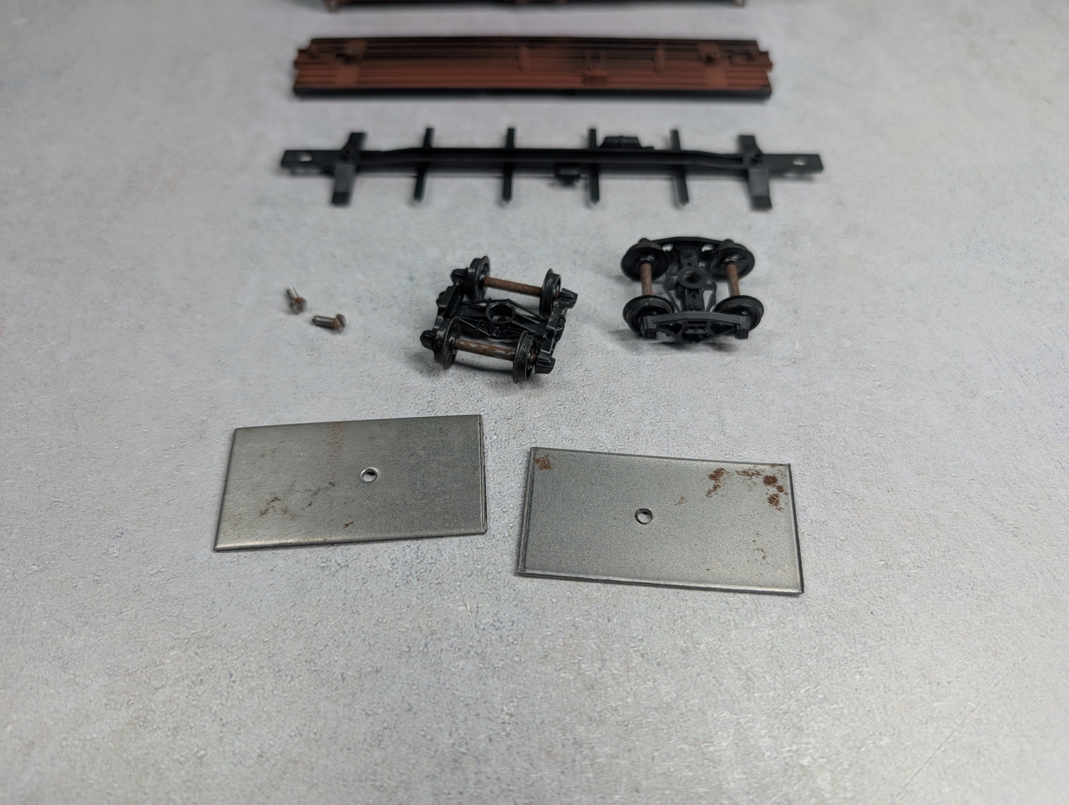 USED TRAIN MINIATURE HO Scale Box Car Undecorated KIT