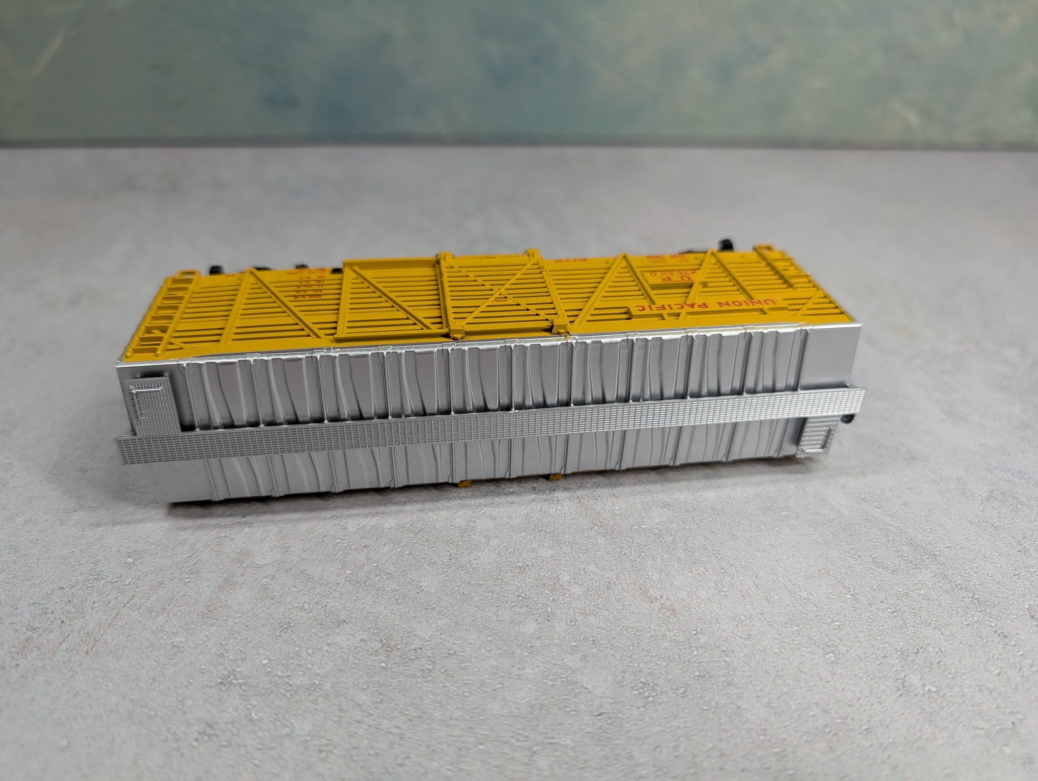 USED Athearn 1779 HO Scale Stock Car Union Pacific UP #47630D