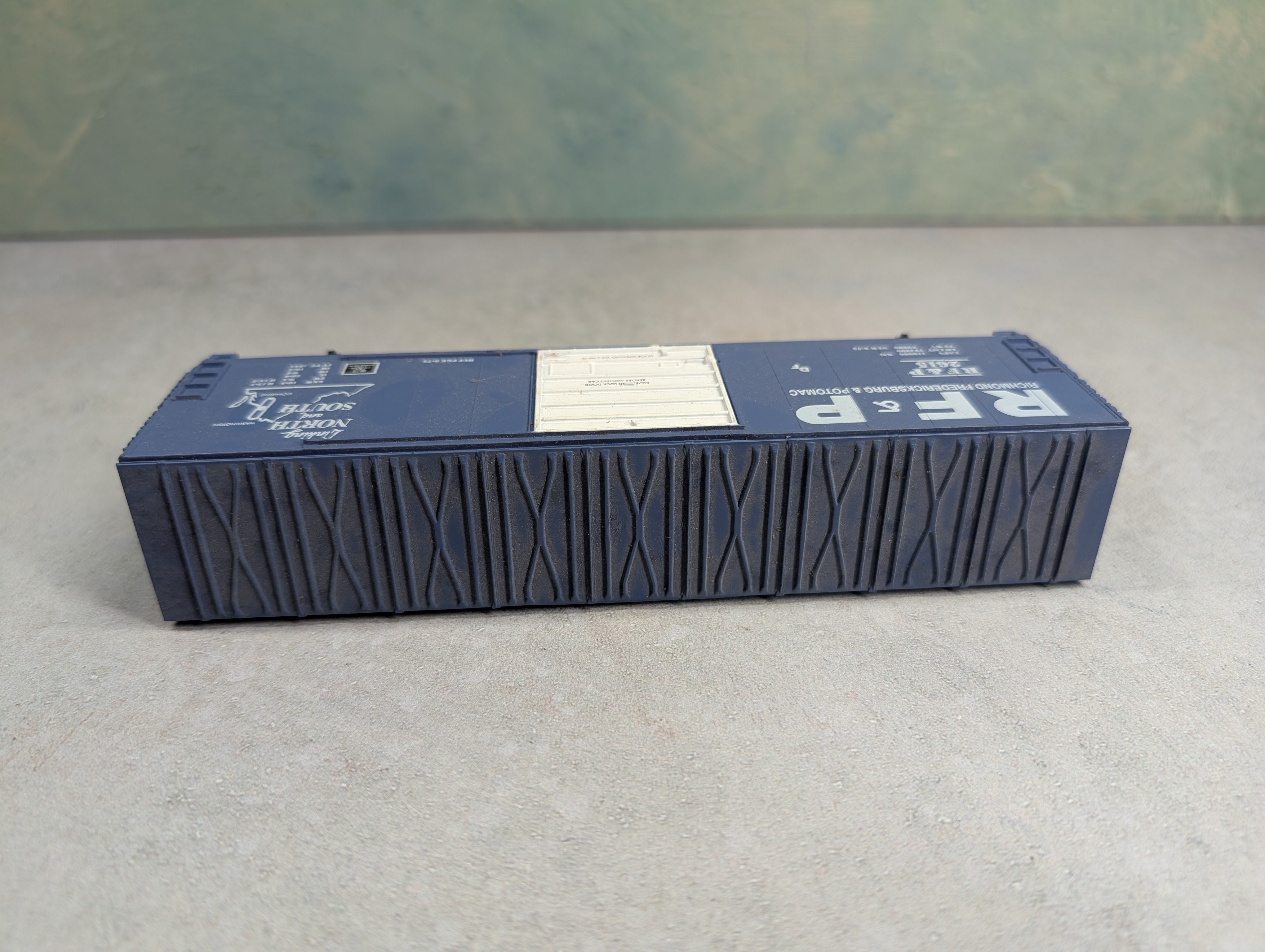 USED Life-Like HO Scale 50' Box Car Richmond, Fredericksburg and Potomac RF&P #2615