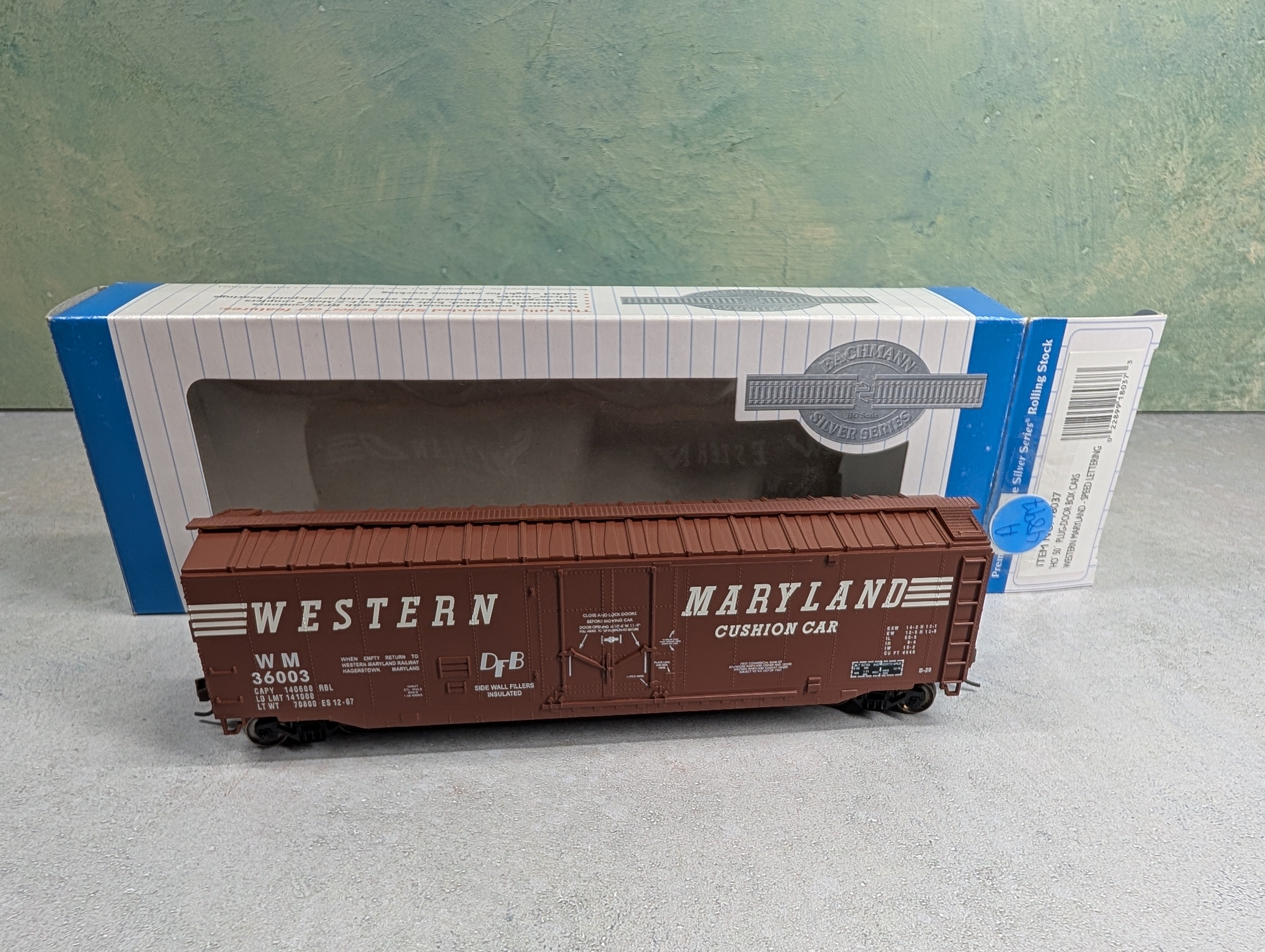 USED Bachmann 18037 HO Scale 50' Plug Door Box Car Western Maryland WM #36003