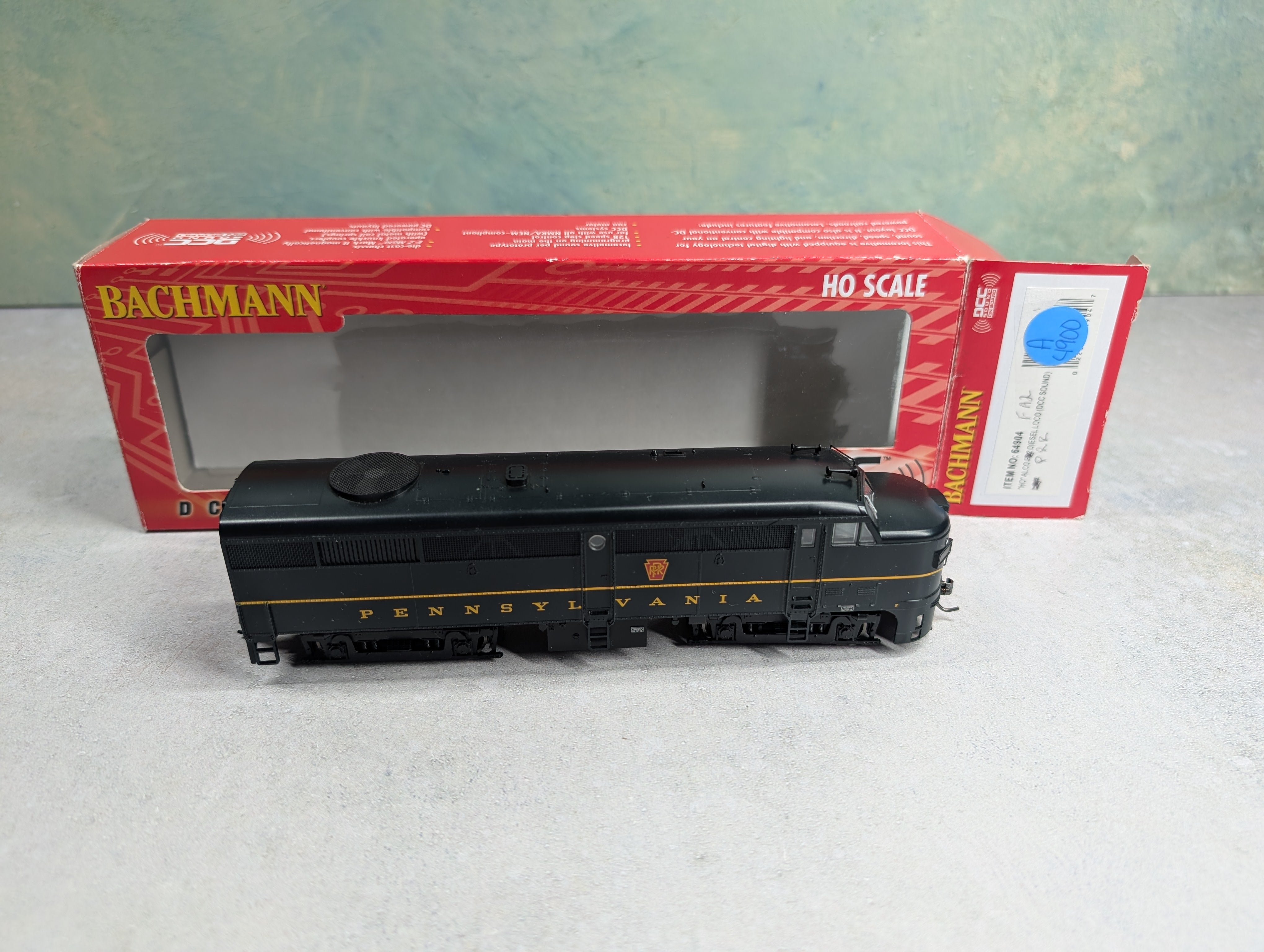 USED Bachmann HO Scale Alco FA2 Diesel Locomotive Pennsylvania Runs Great DCC Sound OnBoard