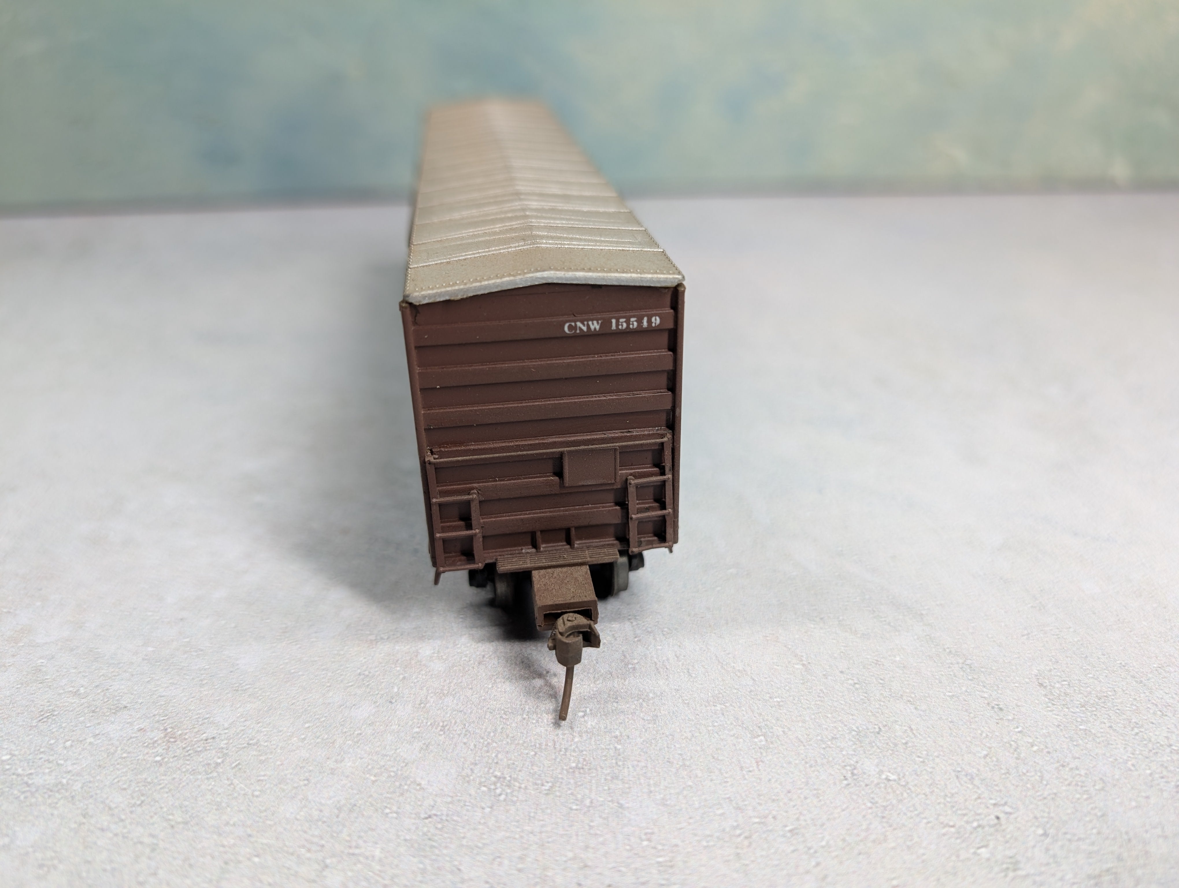 USED HO Scale 50' Box Car Chicago & North Western CNW #155719 Weathered