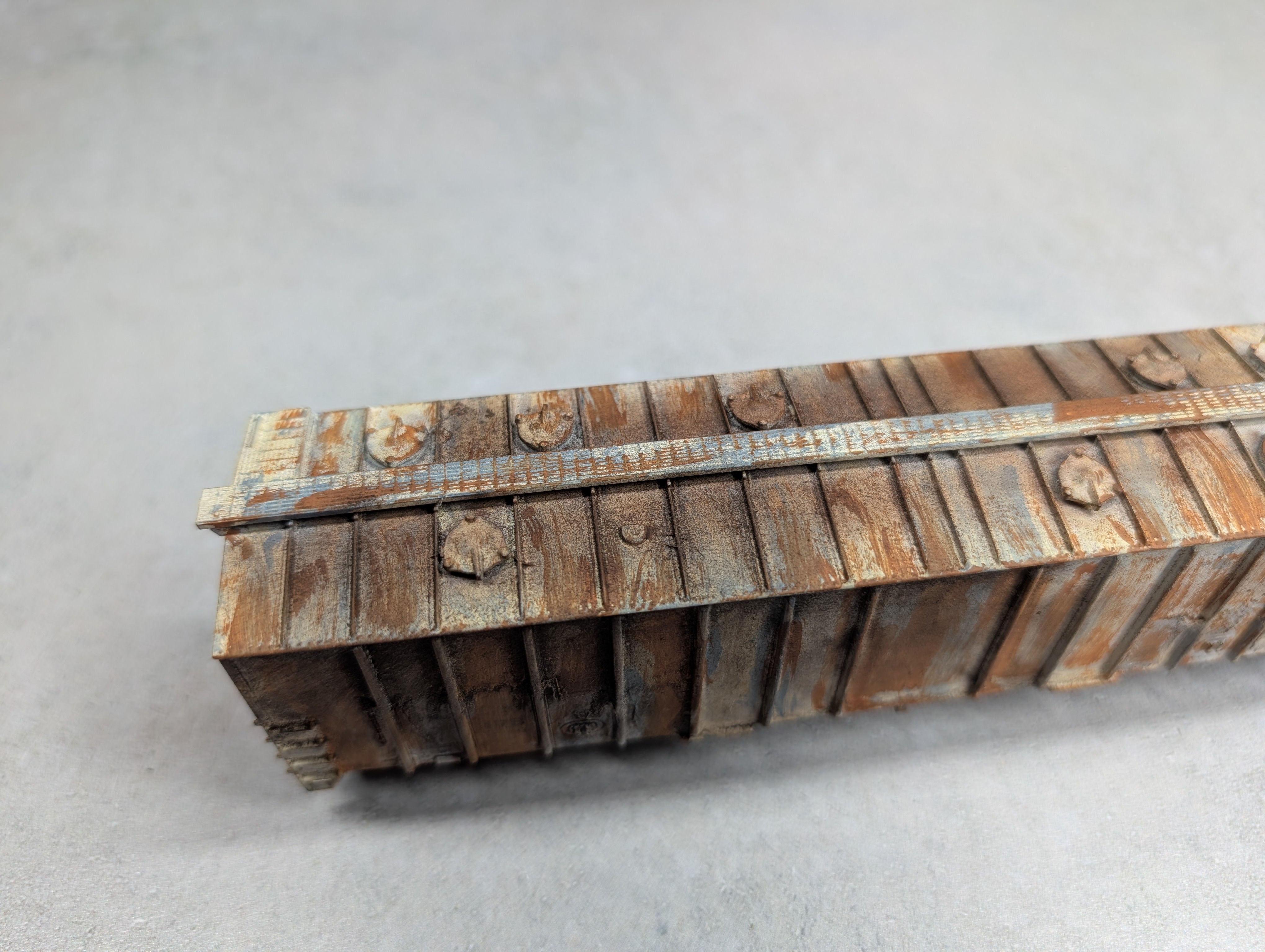 USED HO Scale Beautifully Weathered Covered Hopper