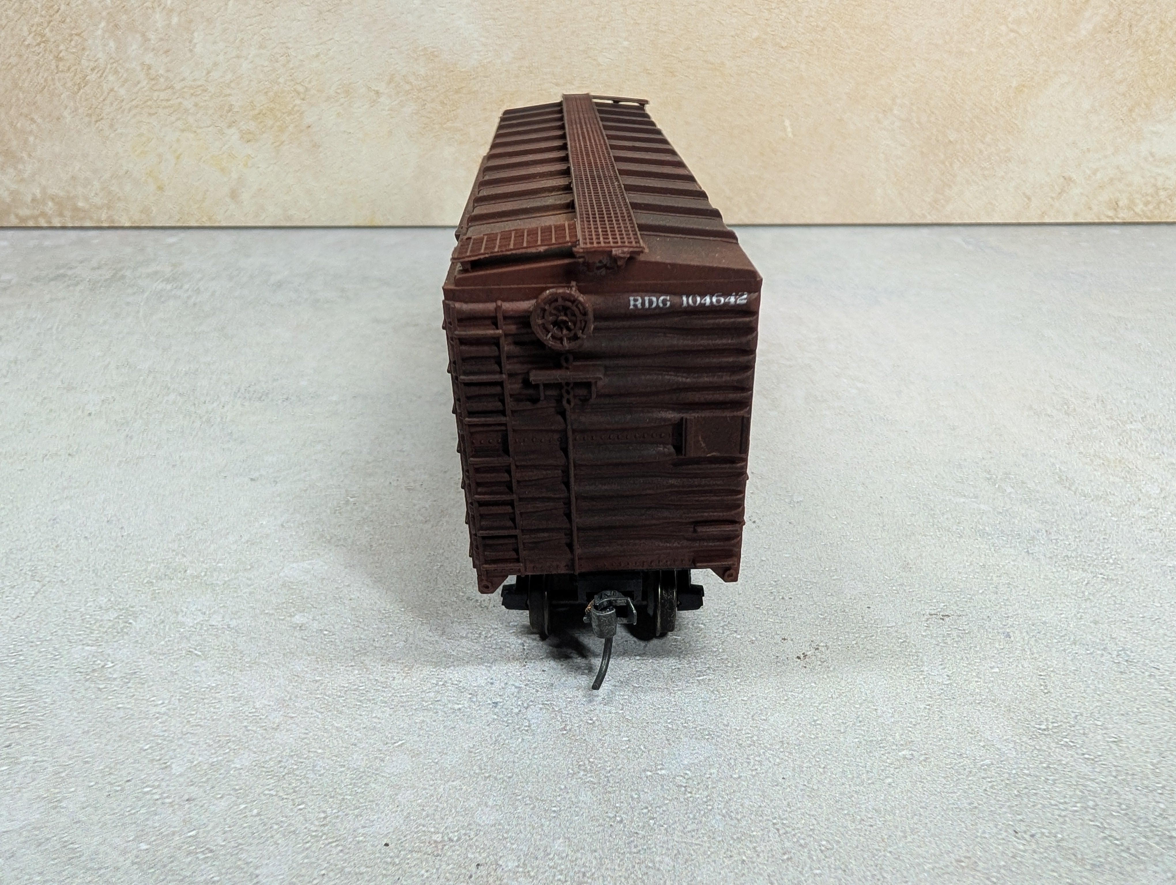 USED C&BT SHOPS HO Scale Beautifully Weathered 40' Box Car Reading RDG #104642