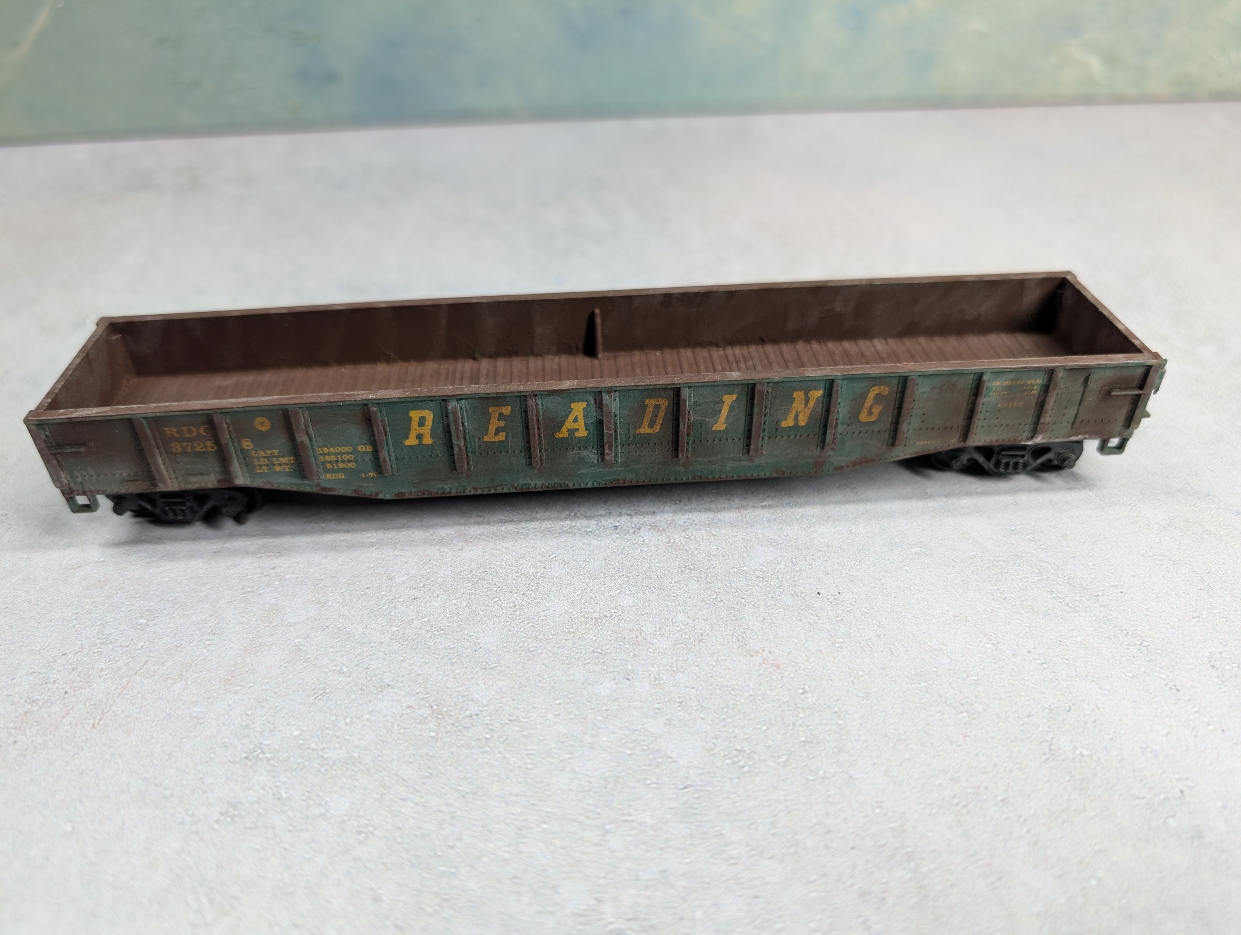 USED Walthers HO Scale Beautifully Weathered Gondola Reading RDG #37258