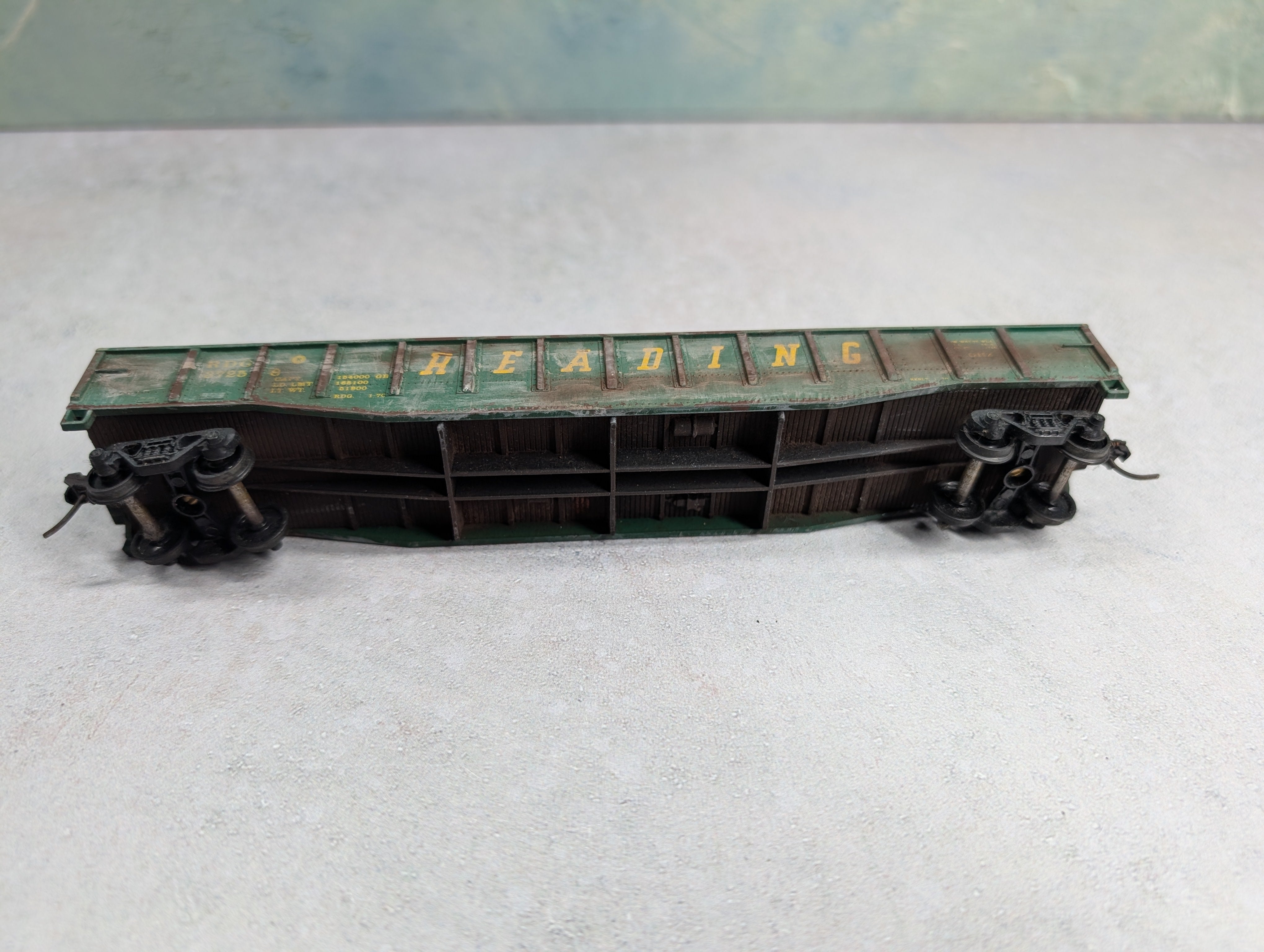 USED Walthers HO Scale Beautifully Weathered Gondola Reading RDG #37258