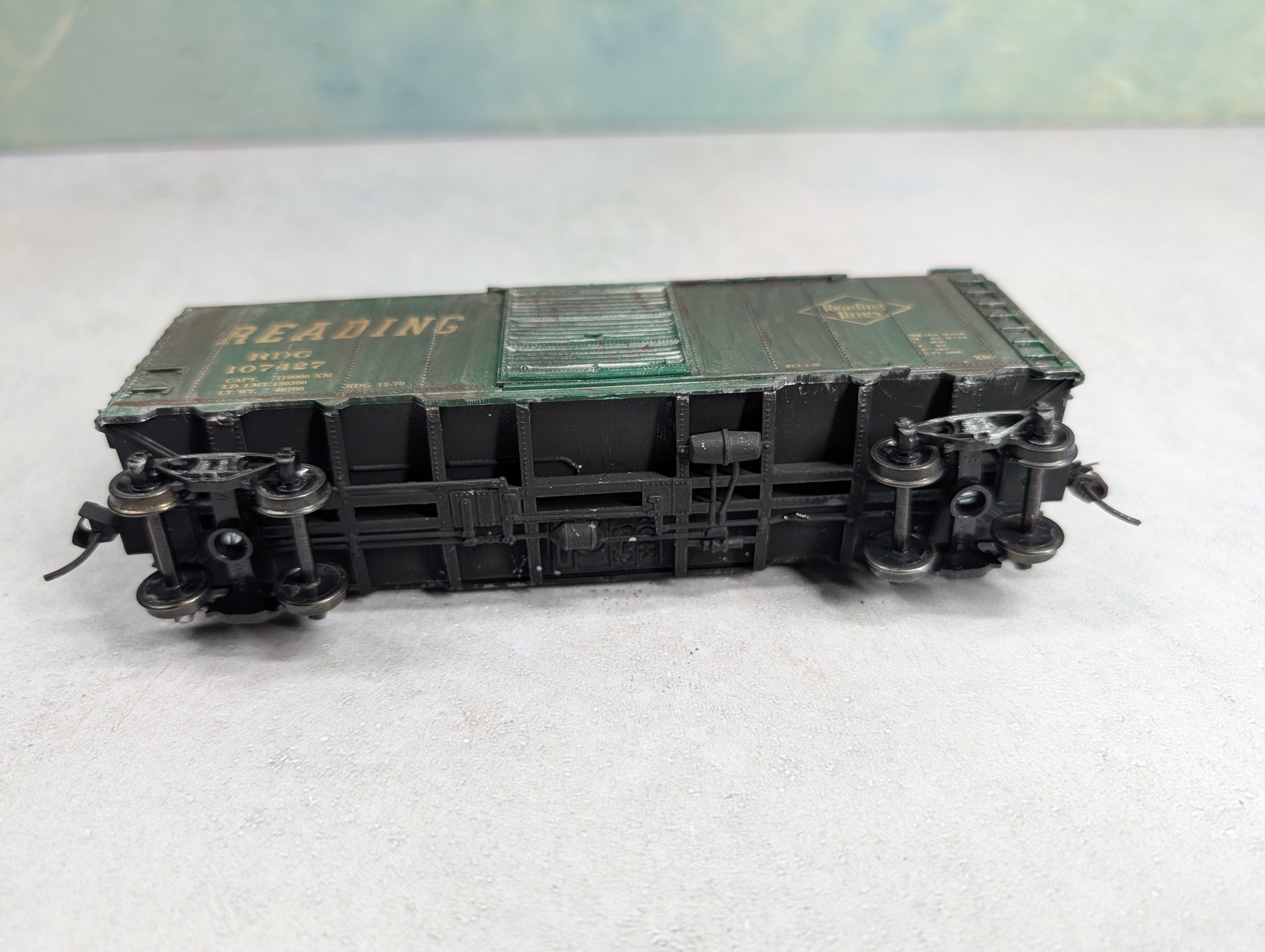 USED C&BT SHOPS HO Scale Beautifully Weathered Box Car Reading RDG #107427