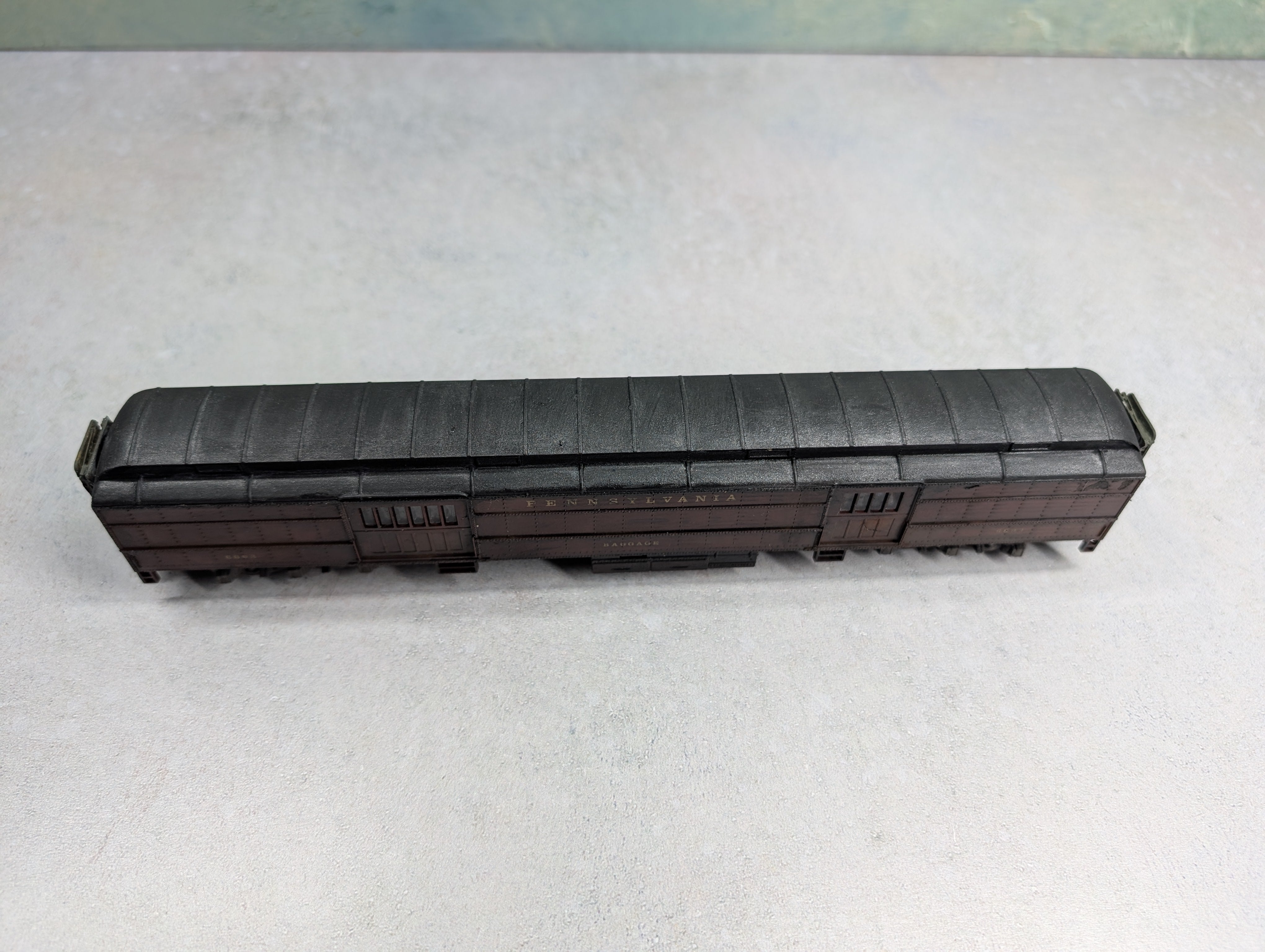 USED Athearn HO Scale Beautifully Weathered Passenger Car Pennsylvania #6693