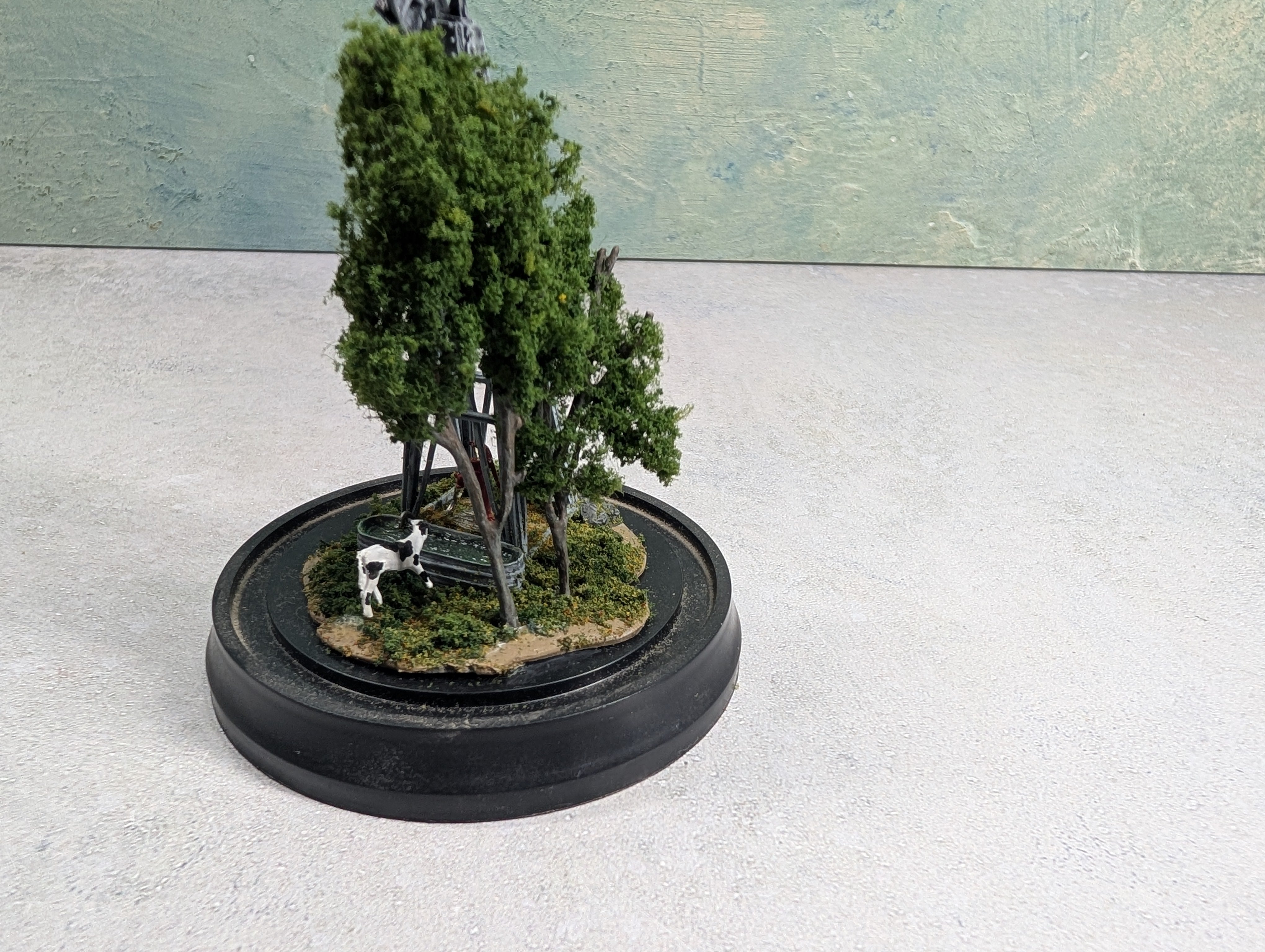 USED Woodland Scenics HO Scale Mini-Scene The Windmill w/ Glass Dome Display, Metal