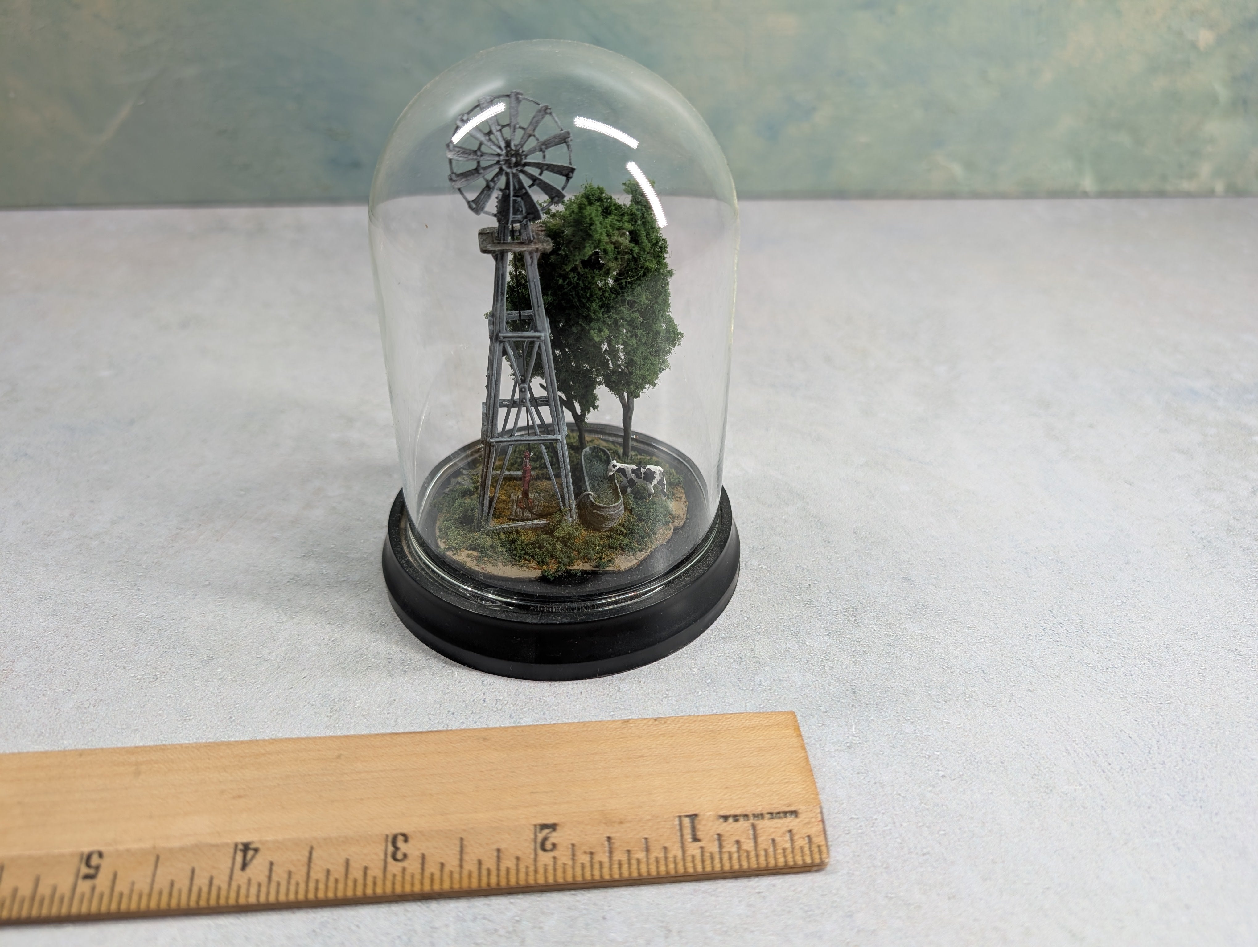 USED Woodland Scenics HO Scale Mini-Scene The Windmill w/ Glass Dome Display, Metal