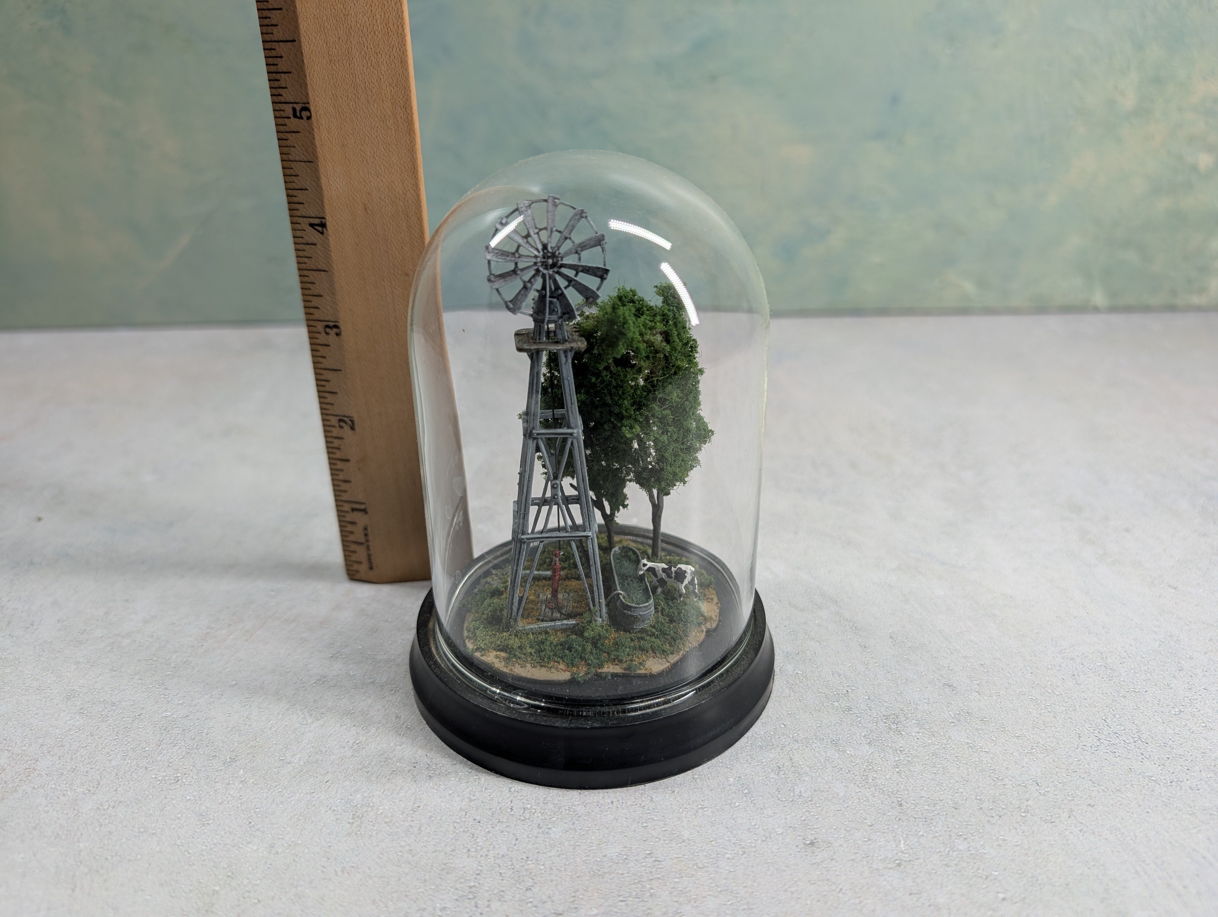 USED Woodland Scenics HO Scale Mini-Scene The Windmill w/ Glass Dome Display, Metal