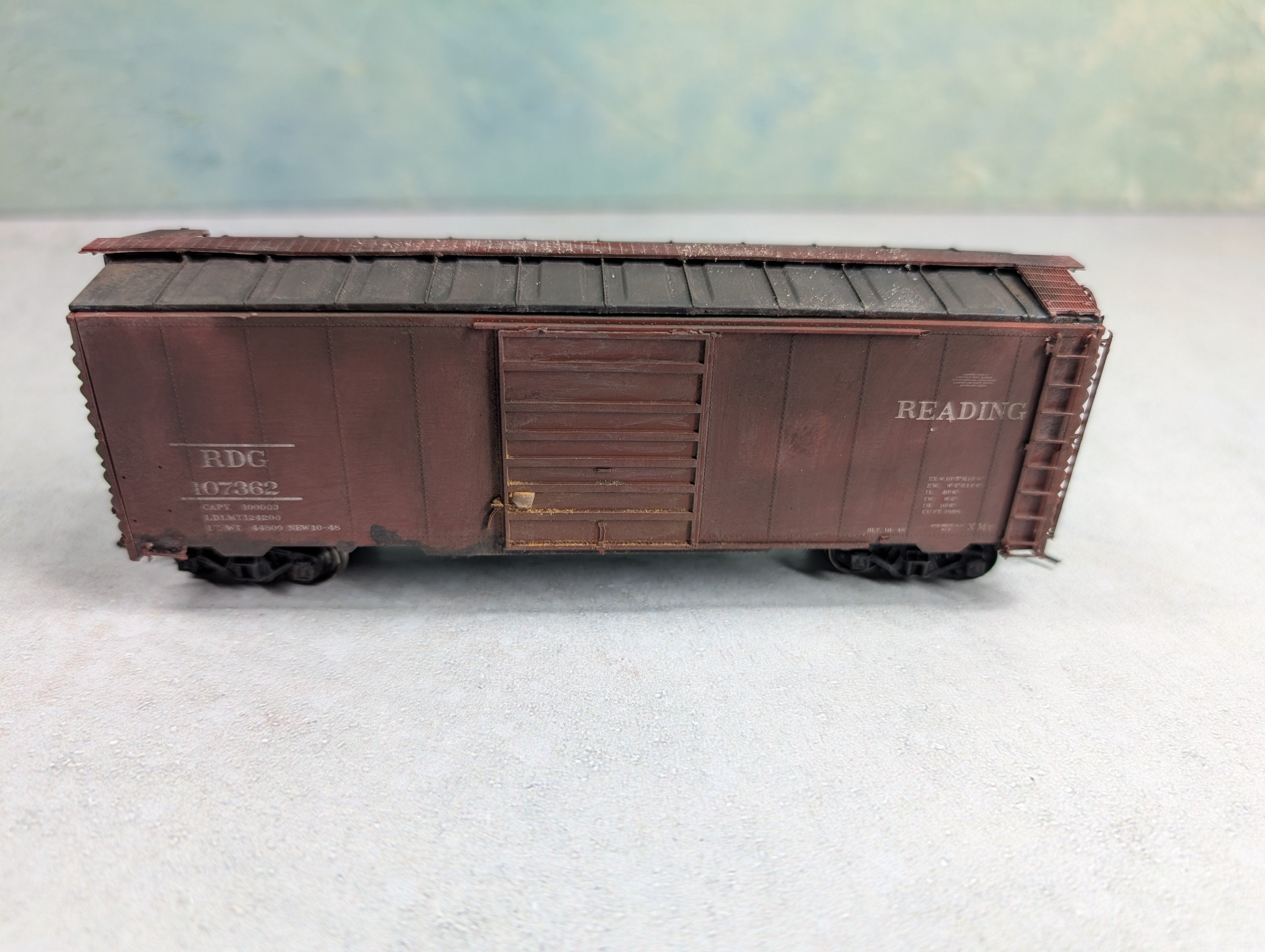 USED Branchline HO Scale Beautifully Weathered 40' Box Car Reading RDG #107362