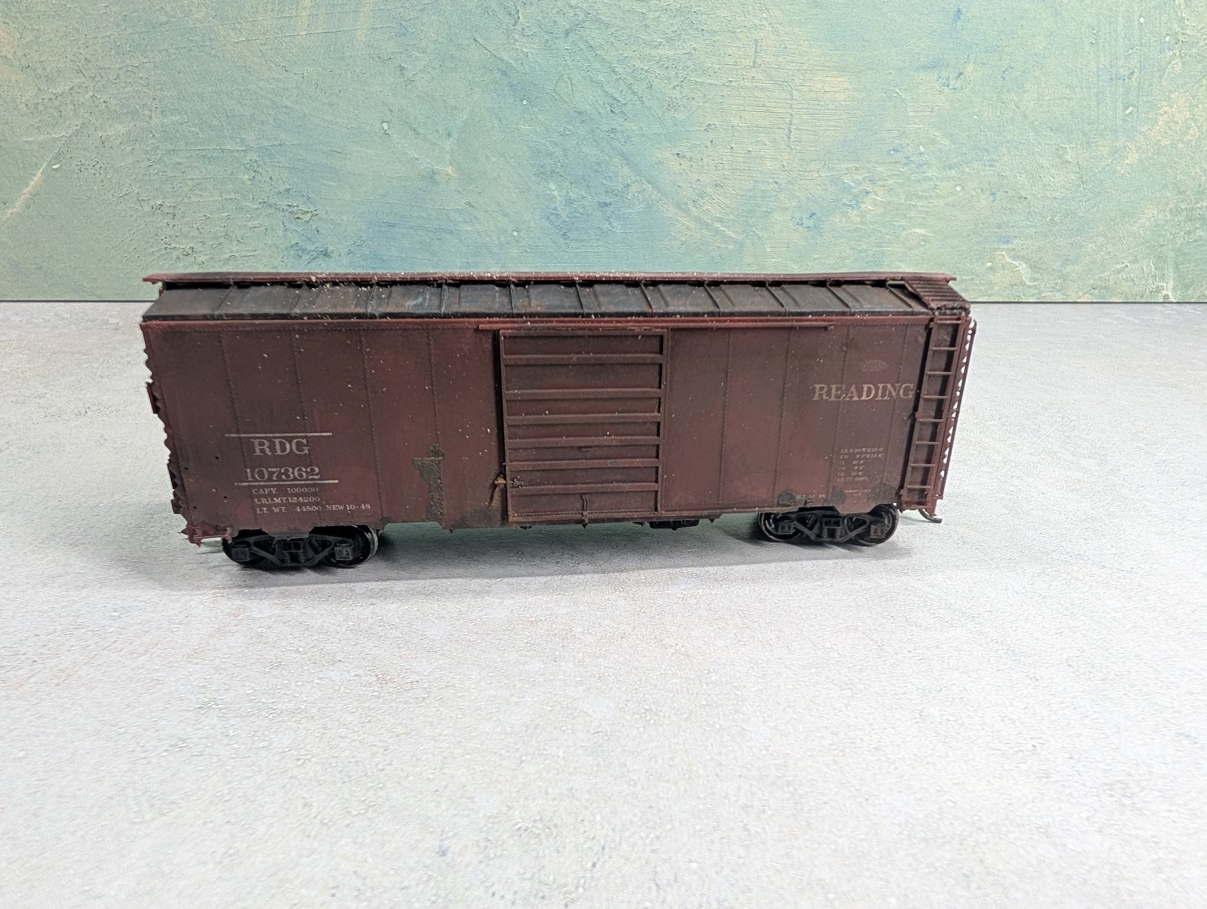 USED Branchline HO Scale Beautifully Weathered 40' Box Car Reading RDG #107362