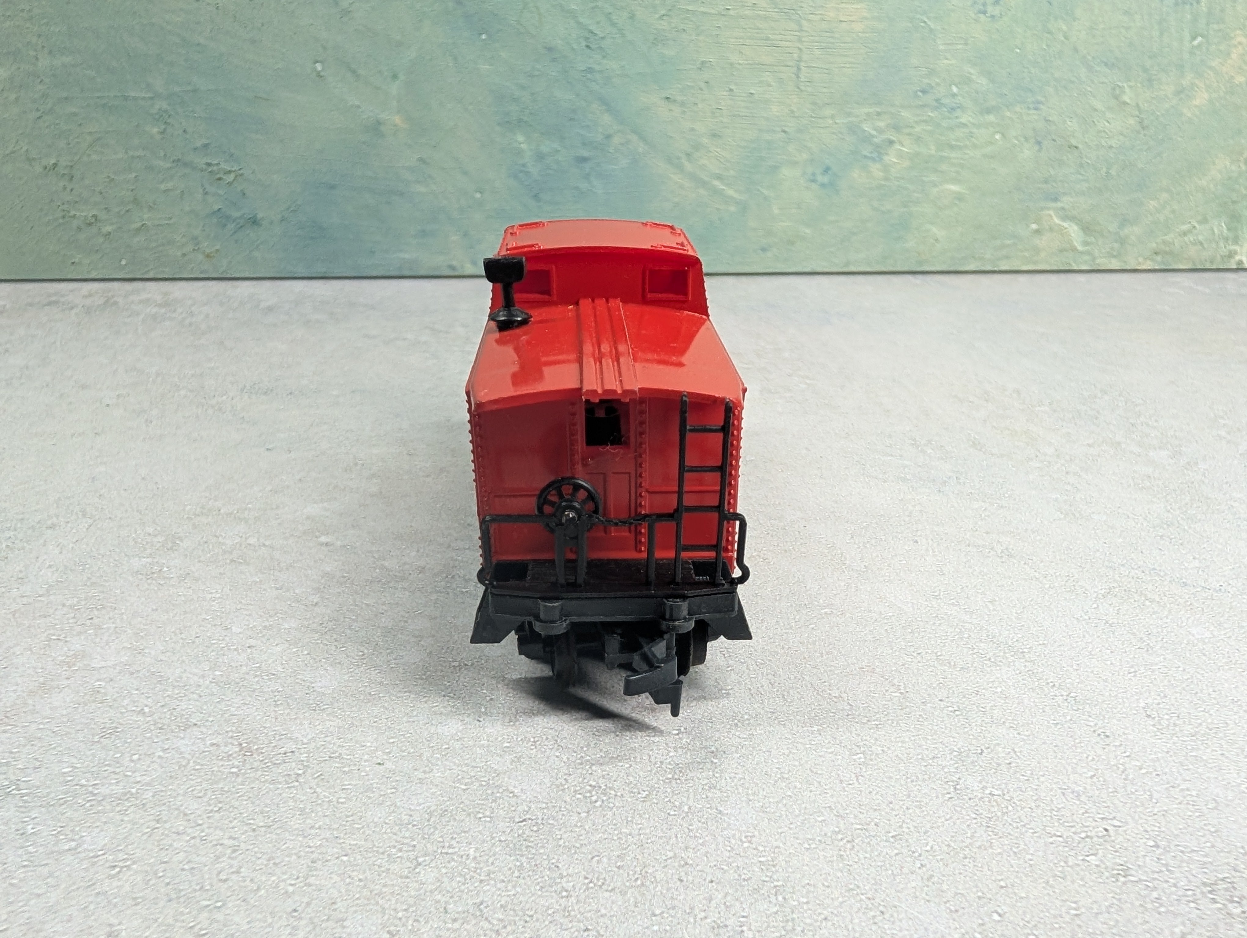 USED Life-Like HO Scale Caboose Santa Fe ATSF #1951